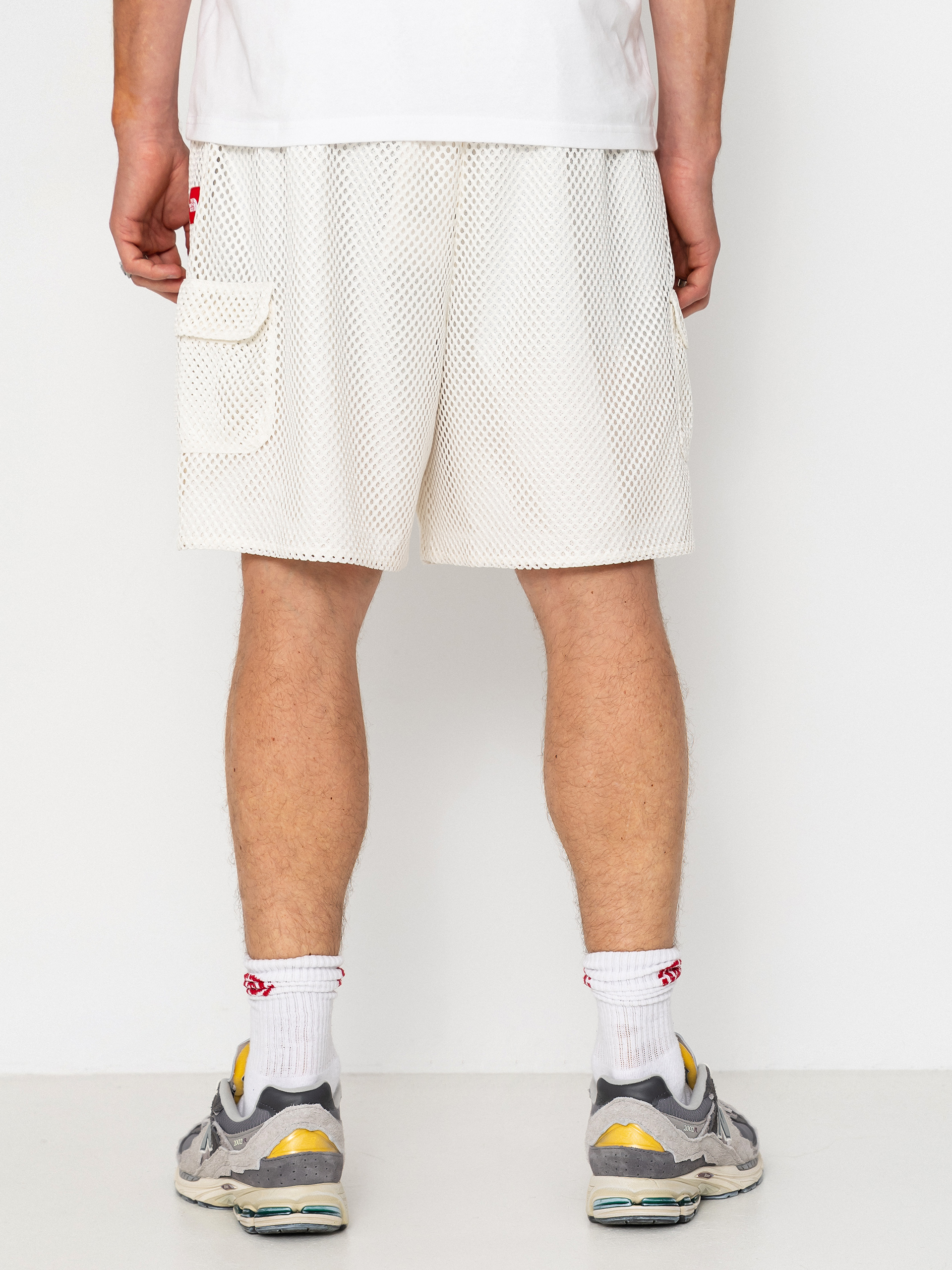 Pantaloni scurți The North Face Tnf Red Box Mesh Utility (white dune)