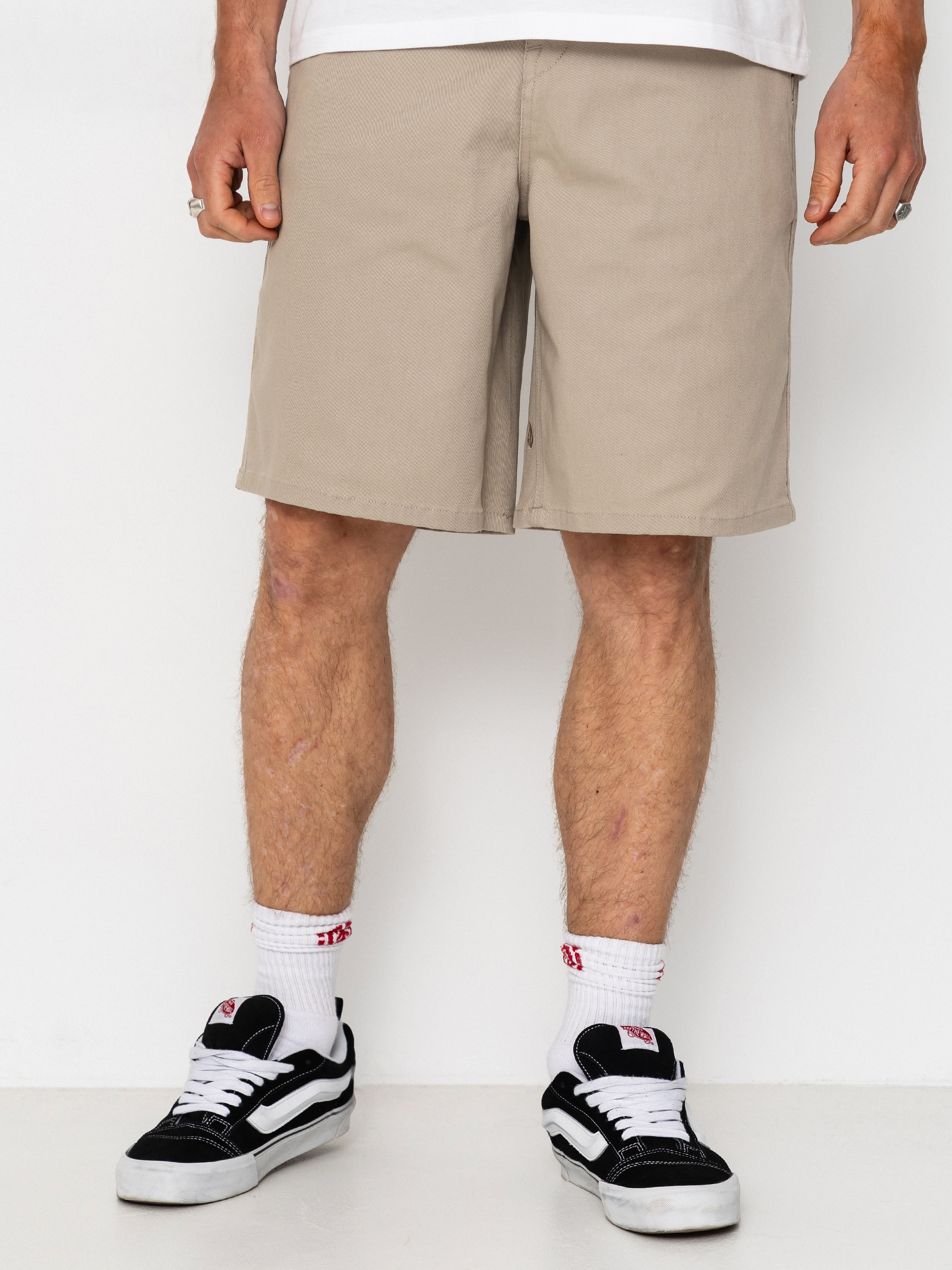 Pantaloni scurți Volcom Billow 22 (light khaki)