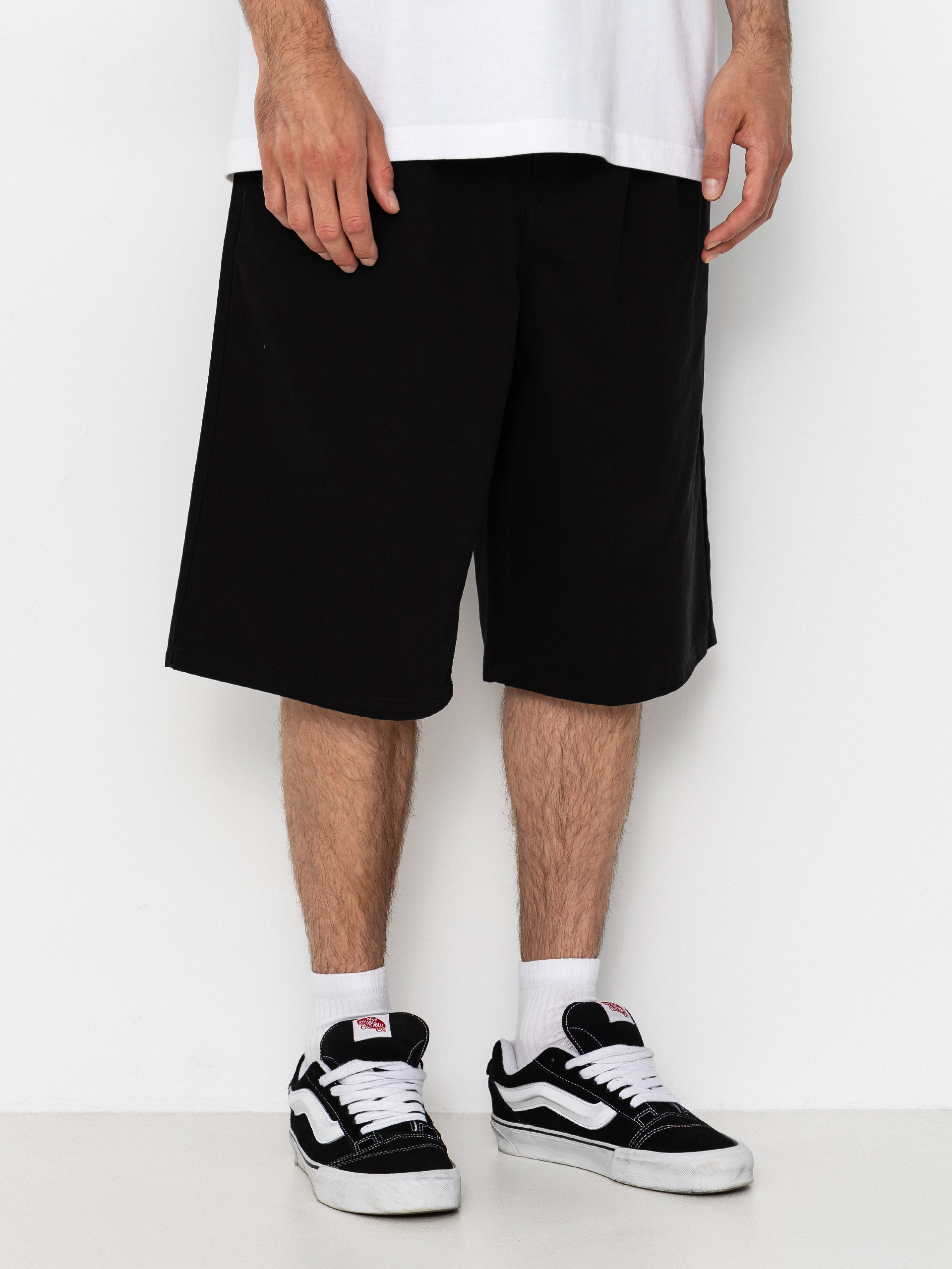 Pantaloni scurți Volcom Chillow Pleat Ew Chino Sht 24 (black)