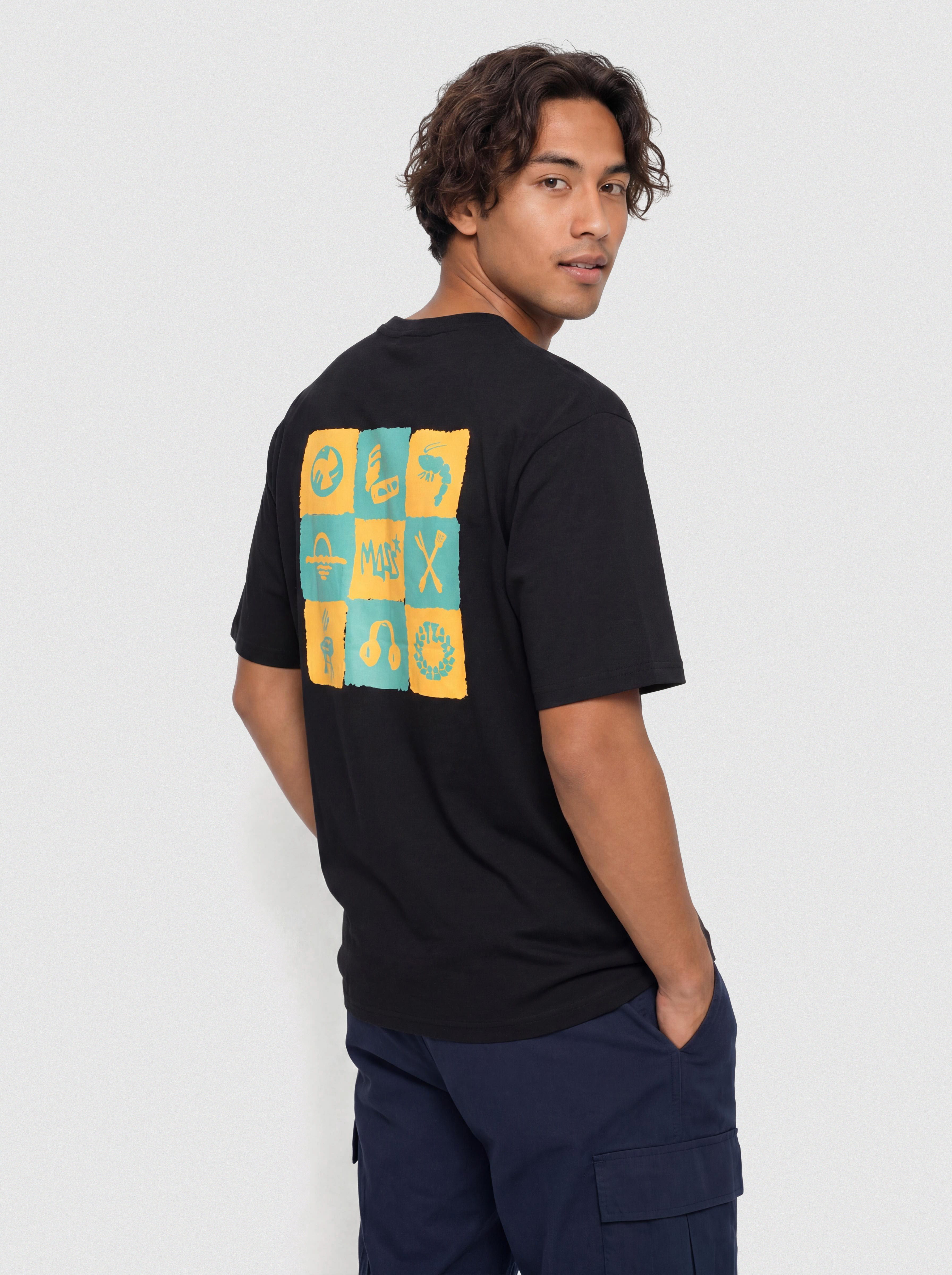 Tricou MassDnm Permanent Vacations (black)