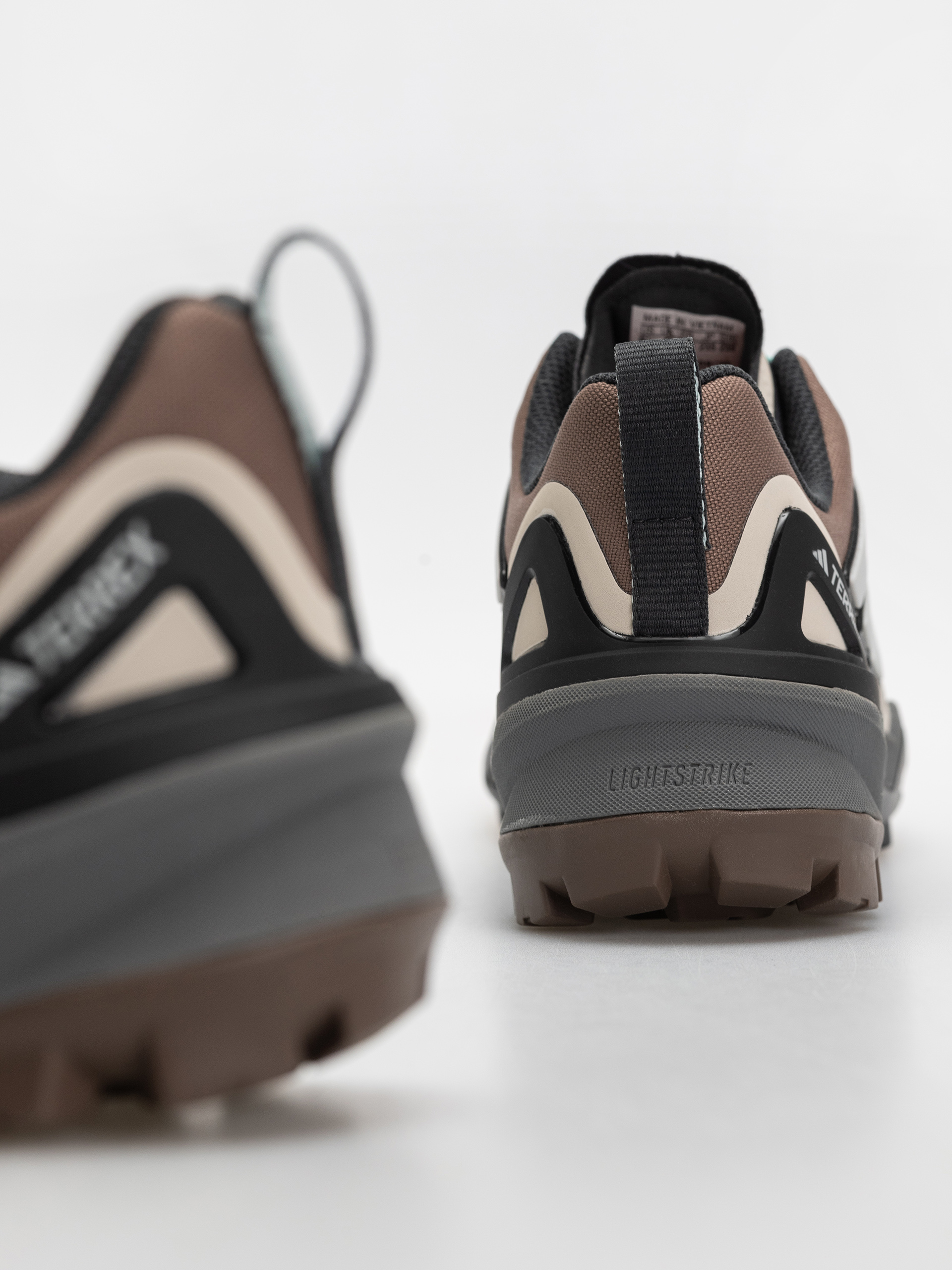 Pantofi adidas Terrex Skychaser Gt Wmn (earstr/greone/seflaq)