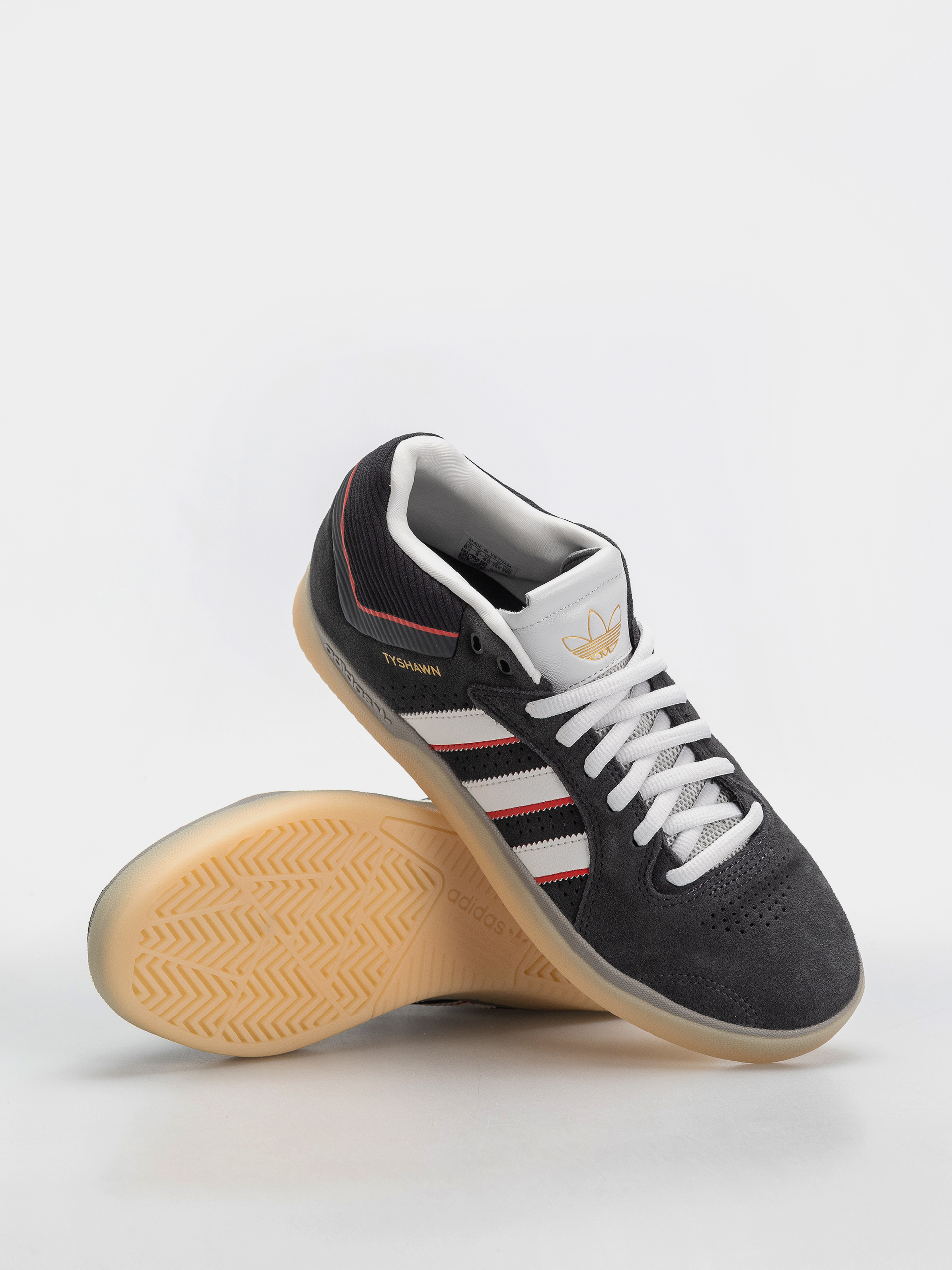 Pantofi adidas Tyshawn (carbon/crywht/betsca)