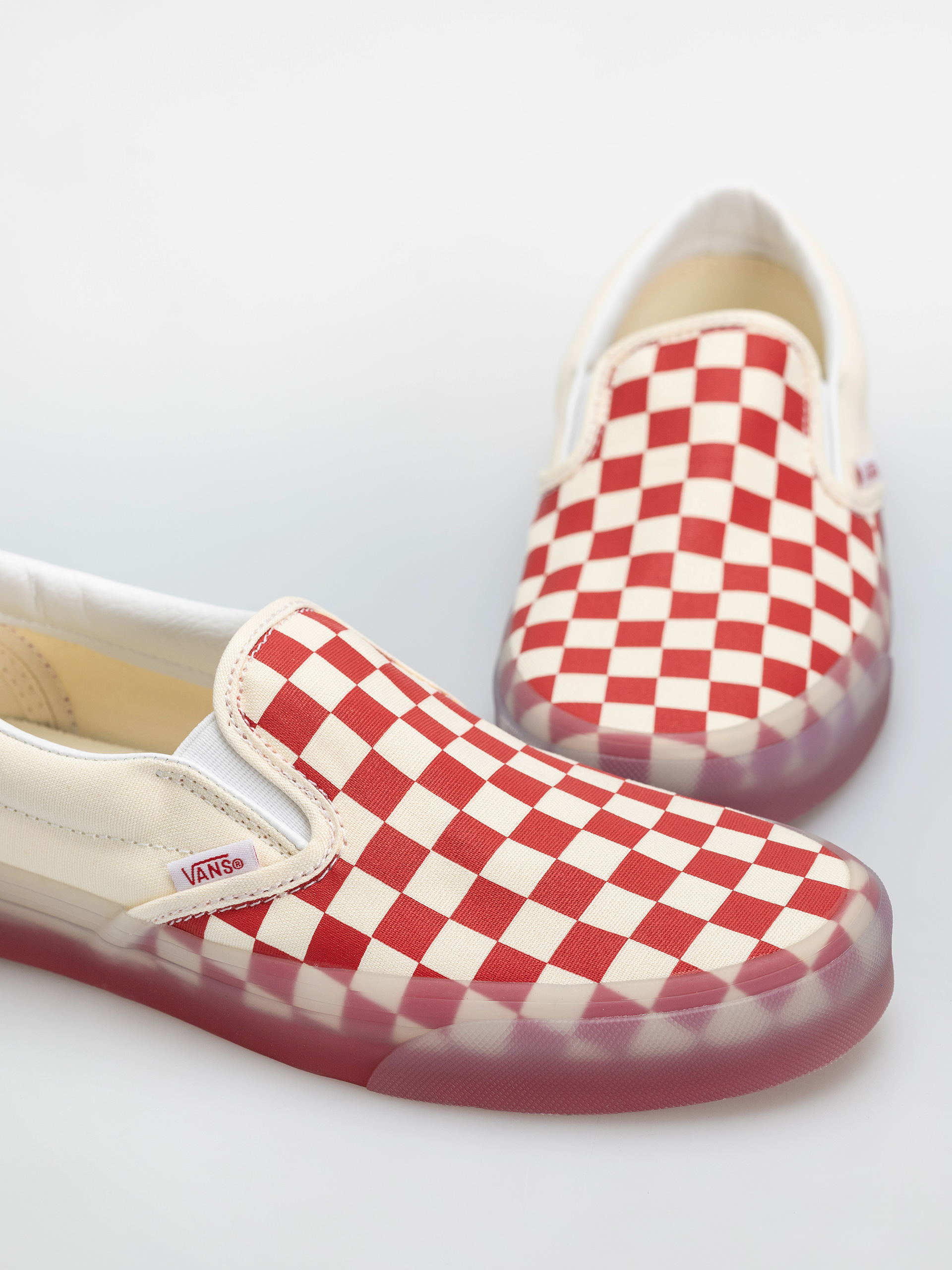 Pantofi Vans Classic Slip On (red/marshmallow)