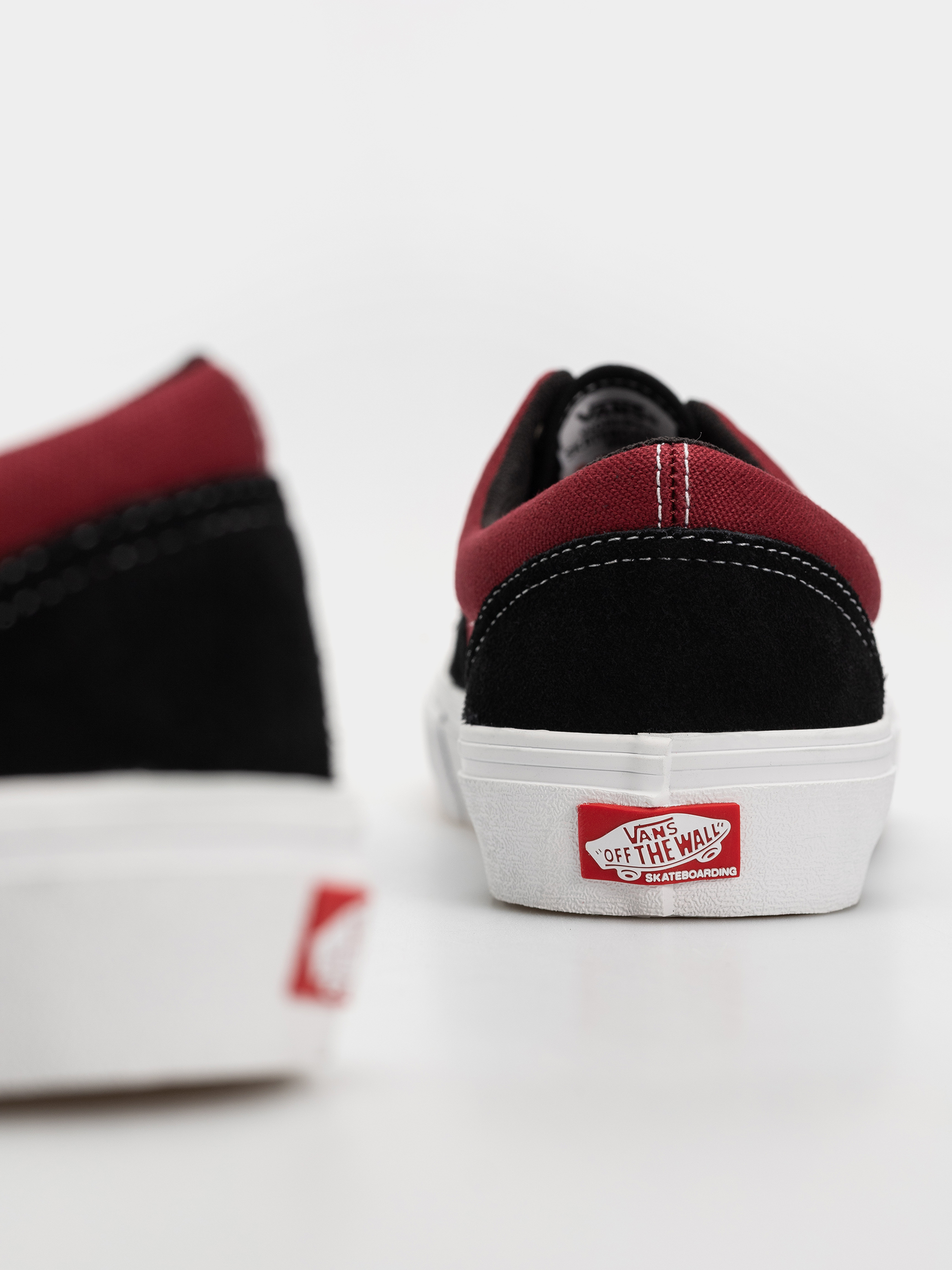 Pantofi Vans Skate Era (black/dark red)