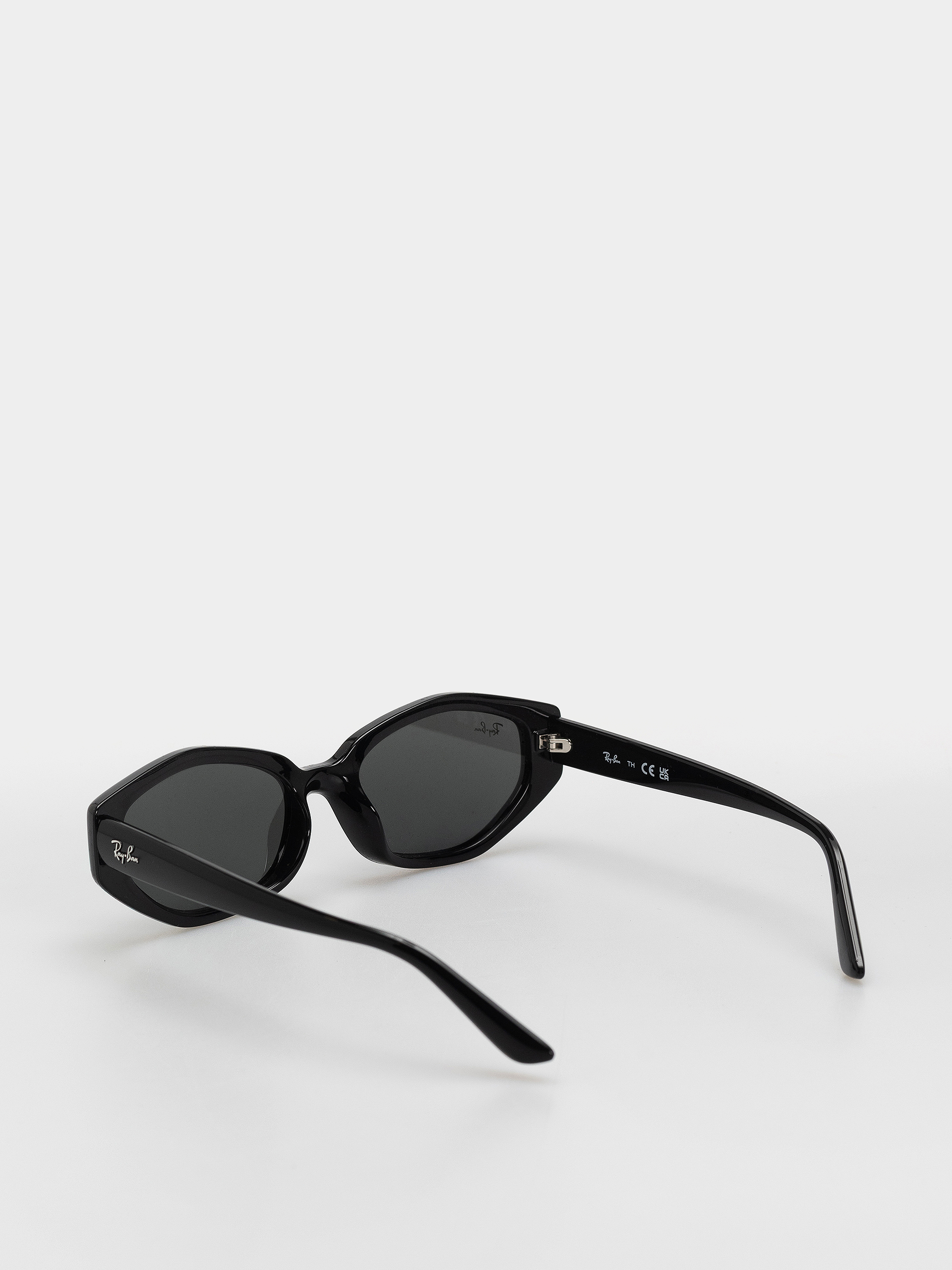 Ochelari de soare Ray-Ban Rb4473D (polerowany black/ciemnogrey)