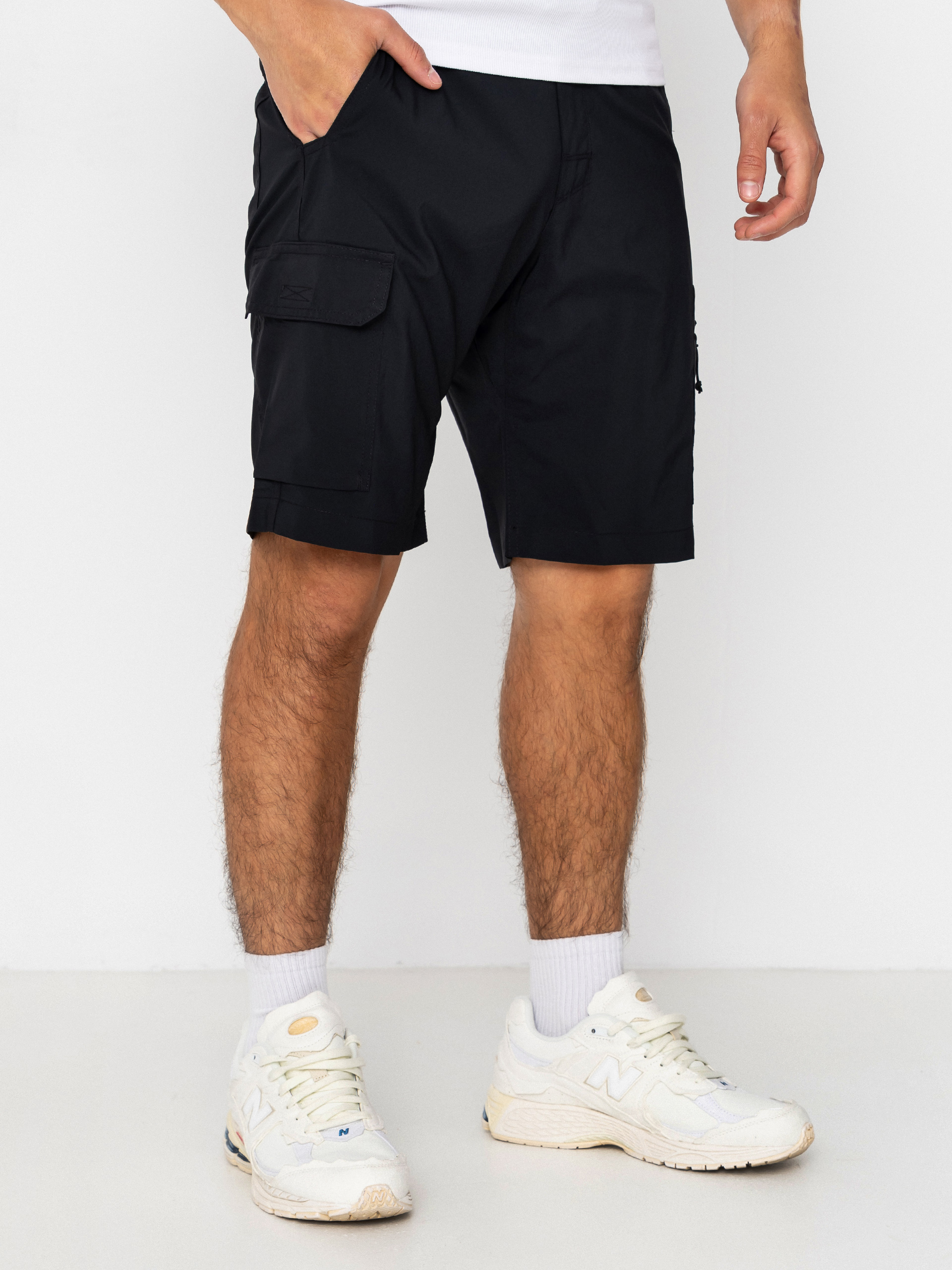 Pantaloni scurți Columbia Silver Ridge Utility Cargo (black)