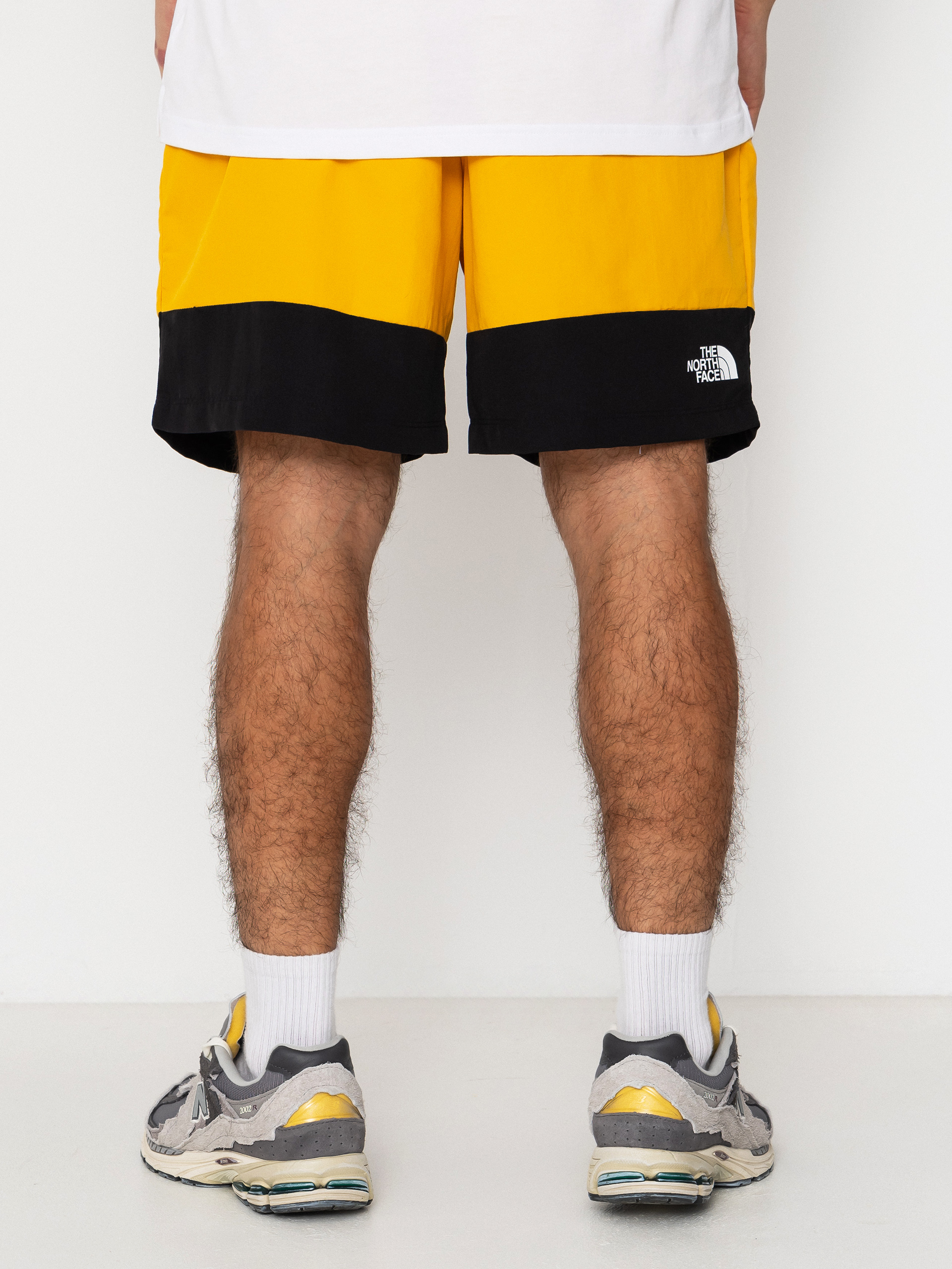 Pantaloni scurți The North Face Leynar (sumitgld/tnfblk)