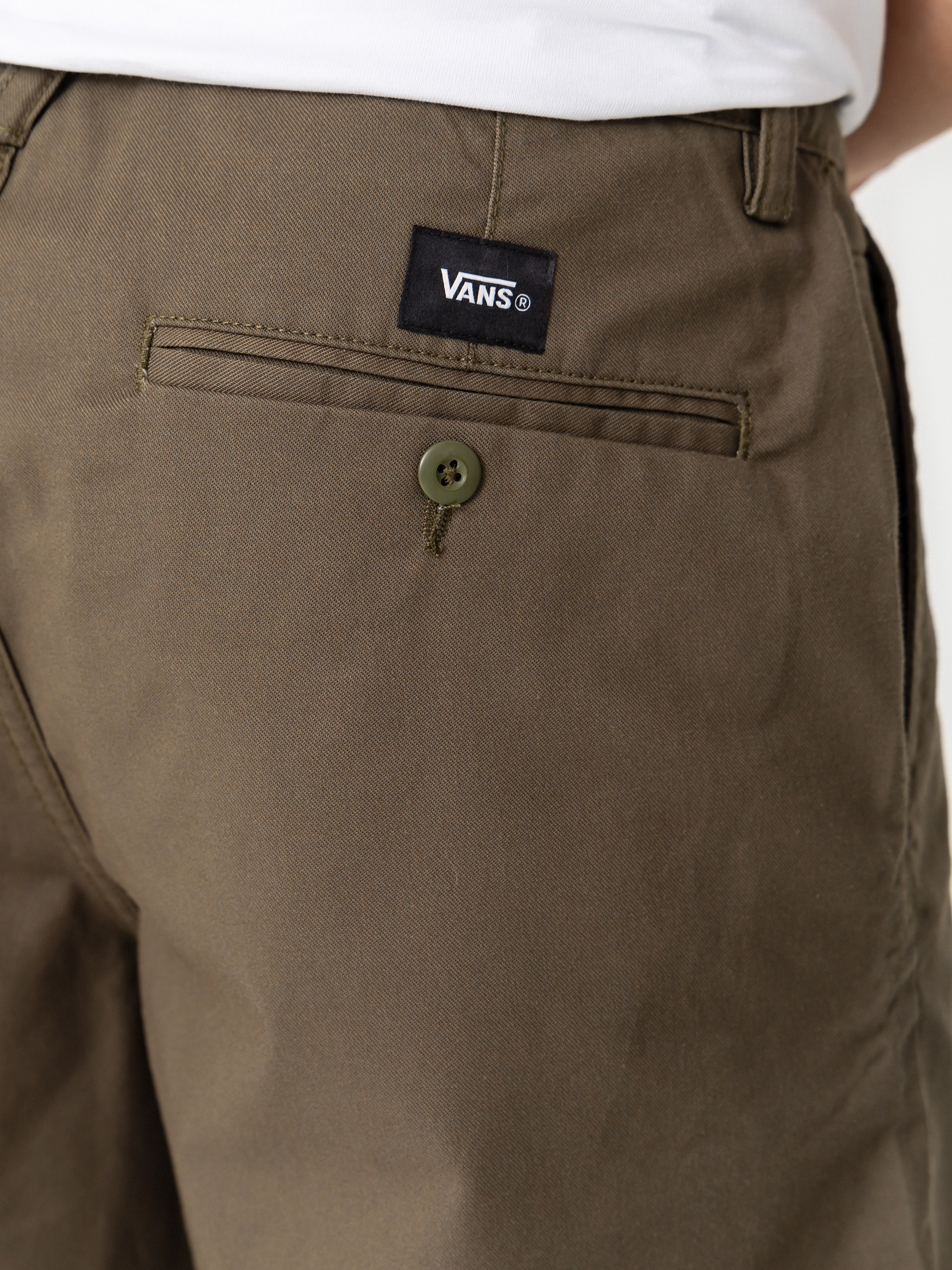 Pantaloni scurți Vans Authentic Chino Loose (mossy olive)