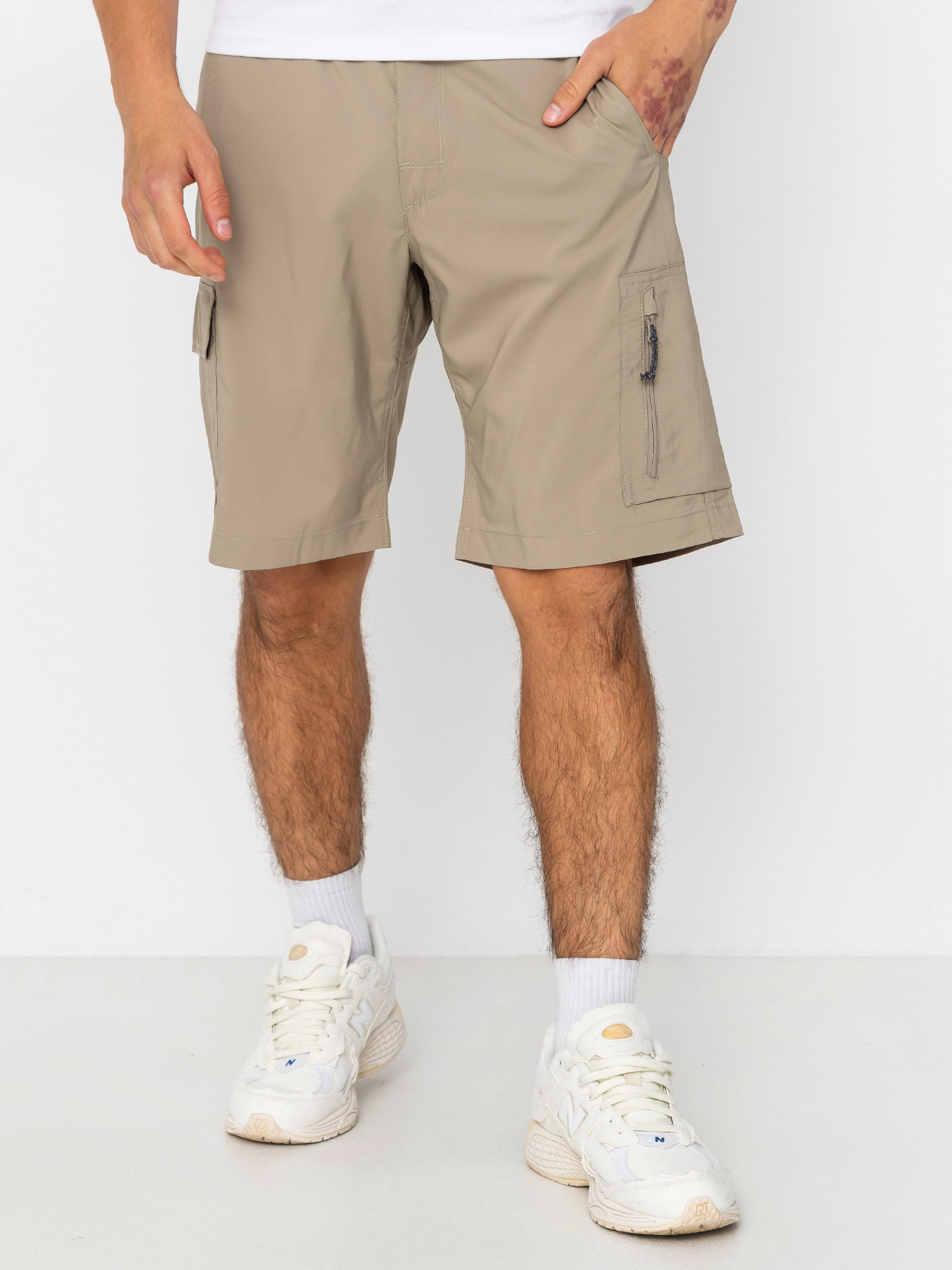Pantaloni scurți Columbia Silver Ridge Utility Cargo (tusk)