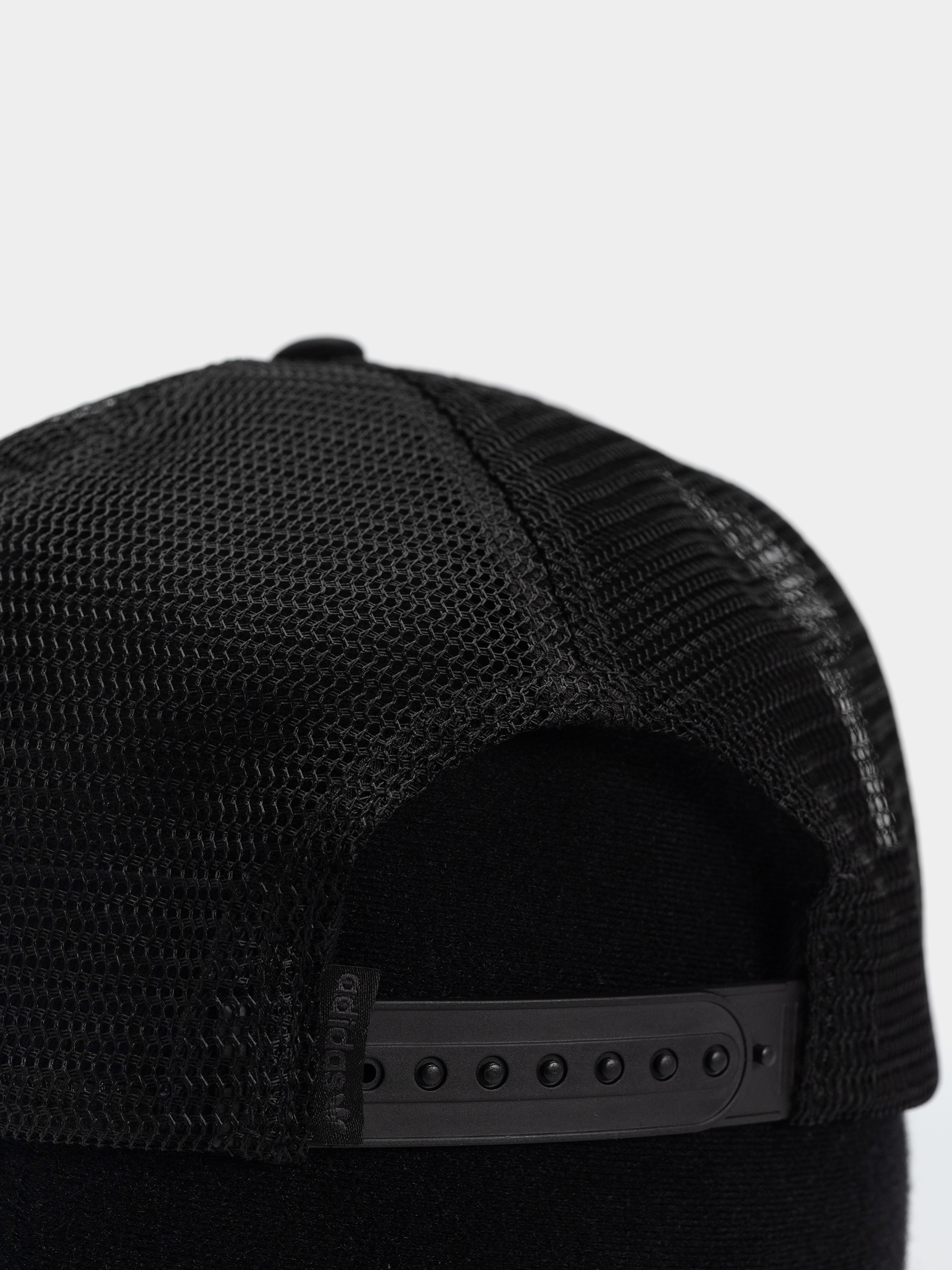 Șapcă adidas Tyshawn Trucker (black)