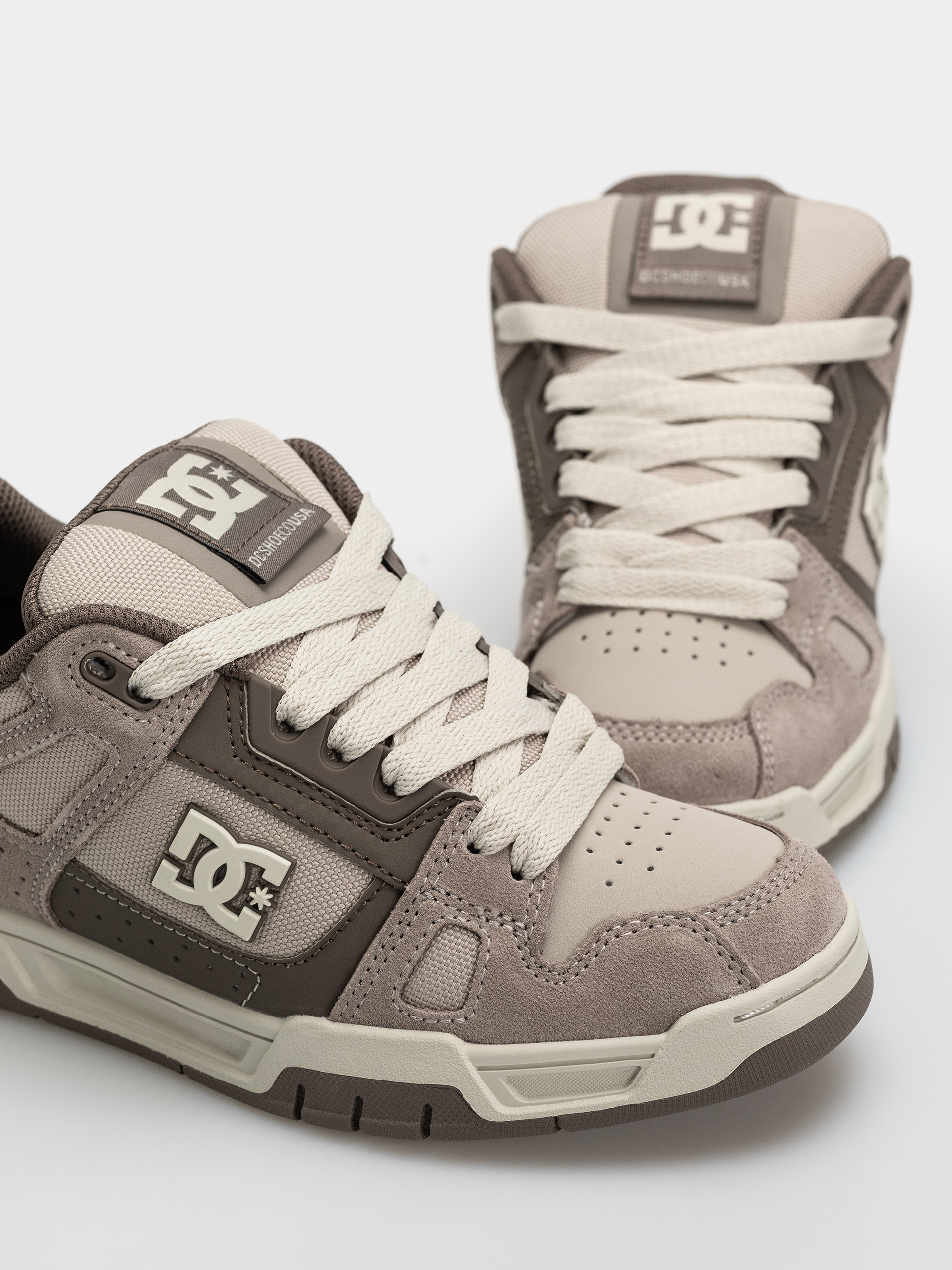 Pantofi DC Stag (taupe/off white)