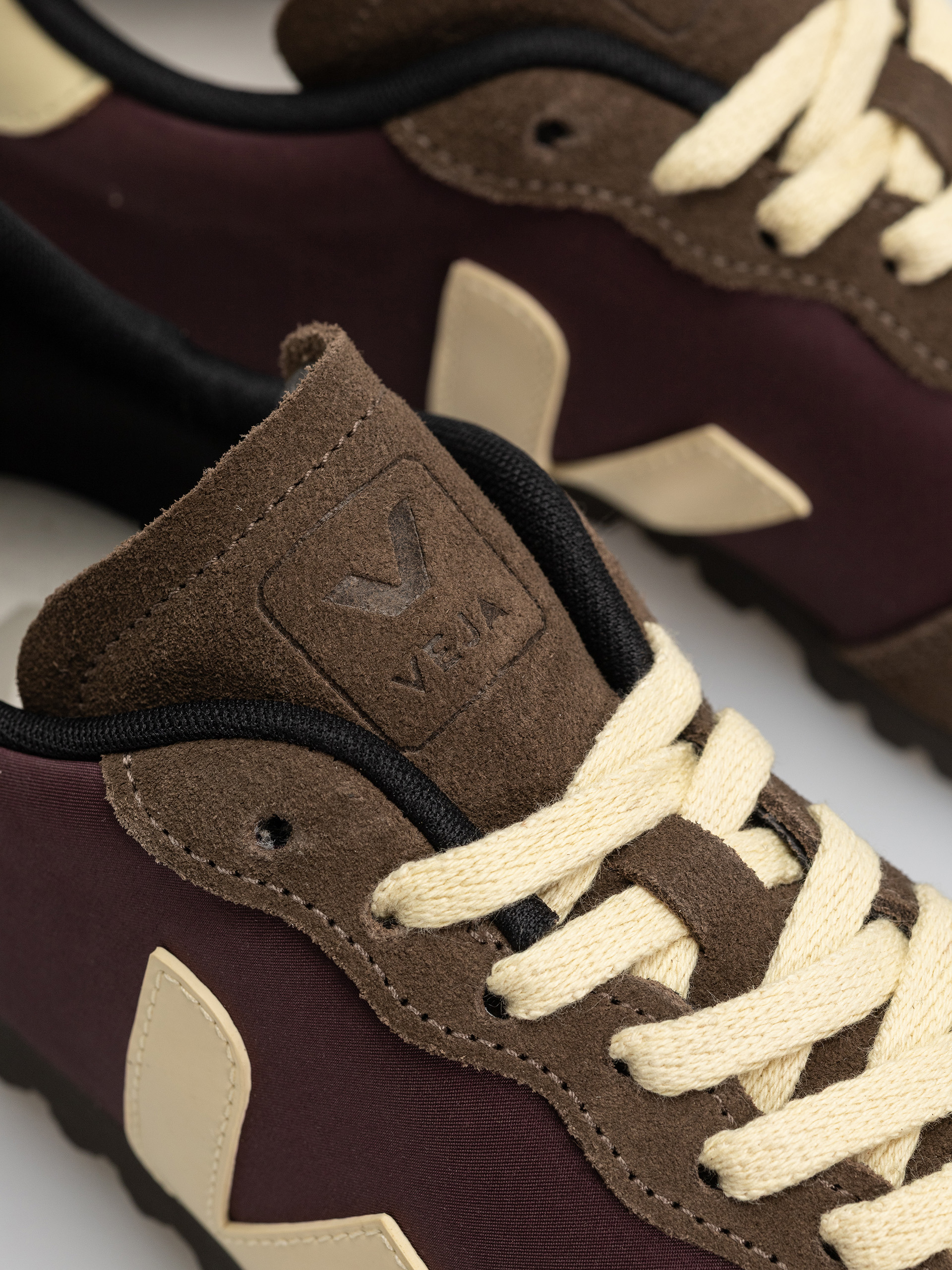 Pantofi Veja Gt Wmn (amarante butter)