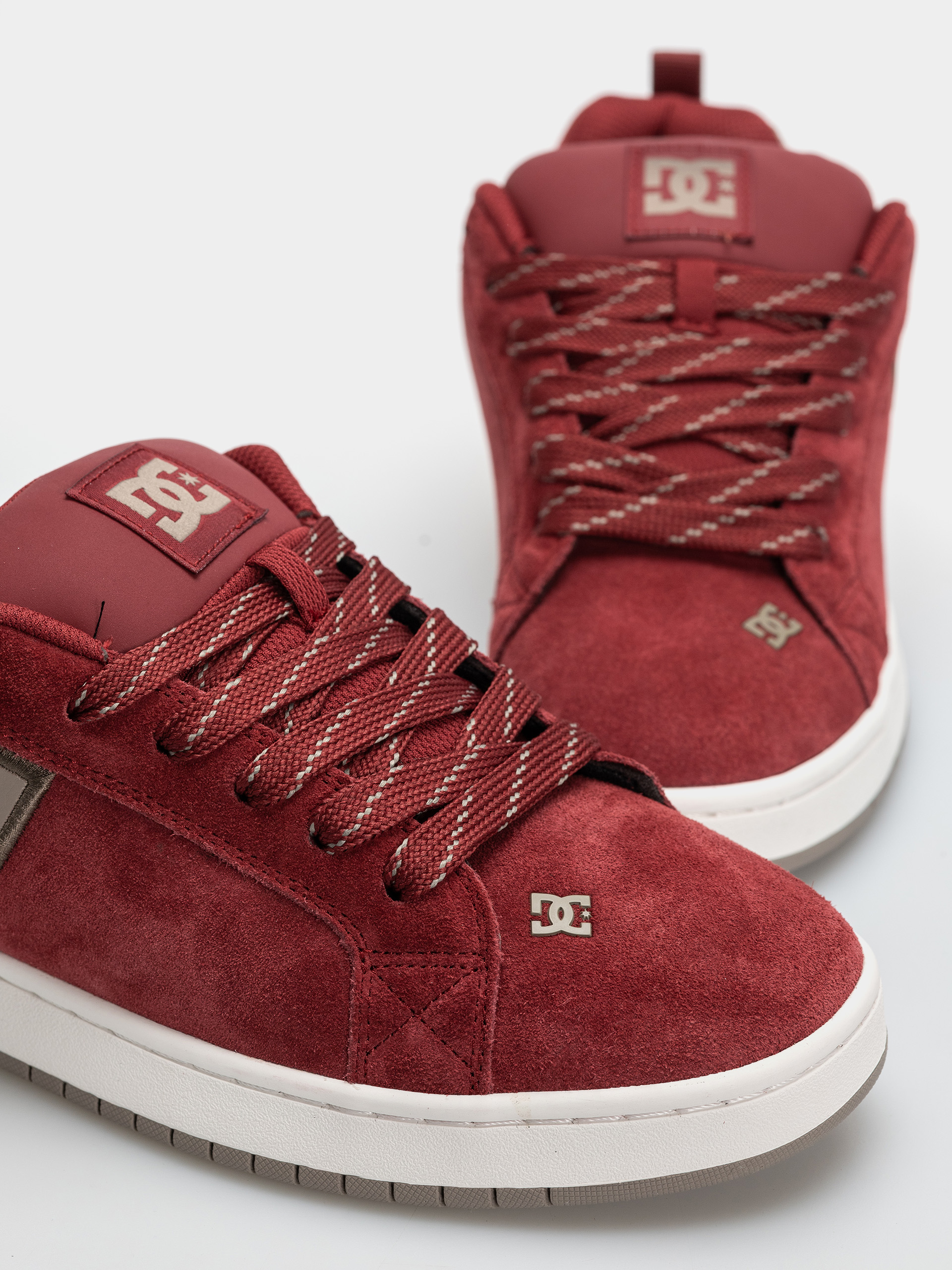 Pantofi DC Court Graffik Se (brick red/warm taupe/off white)