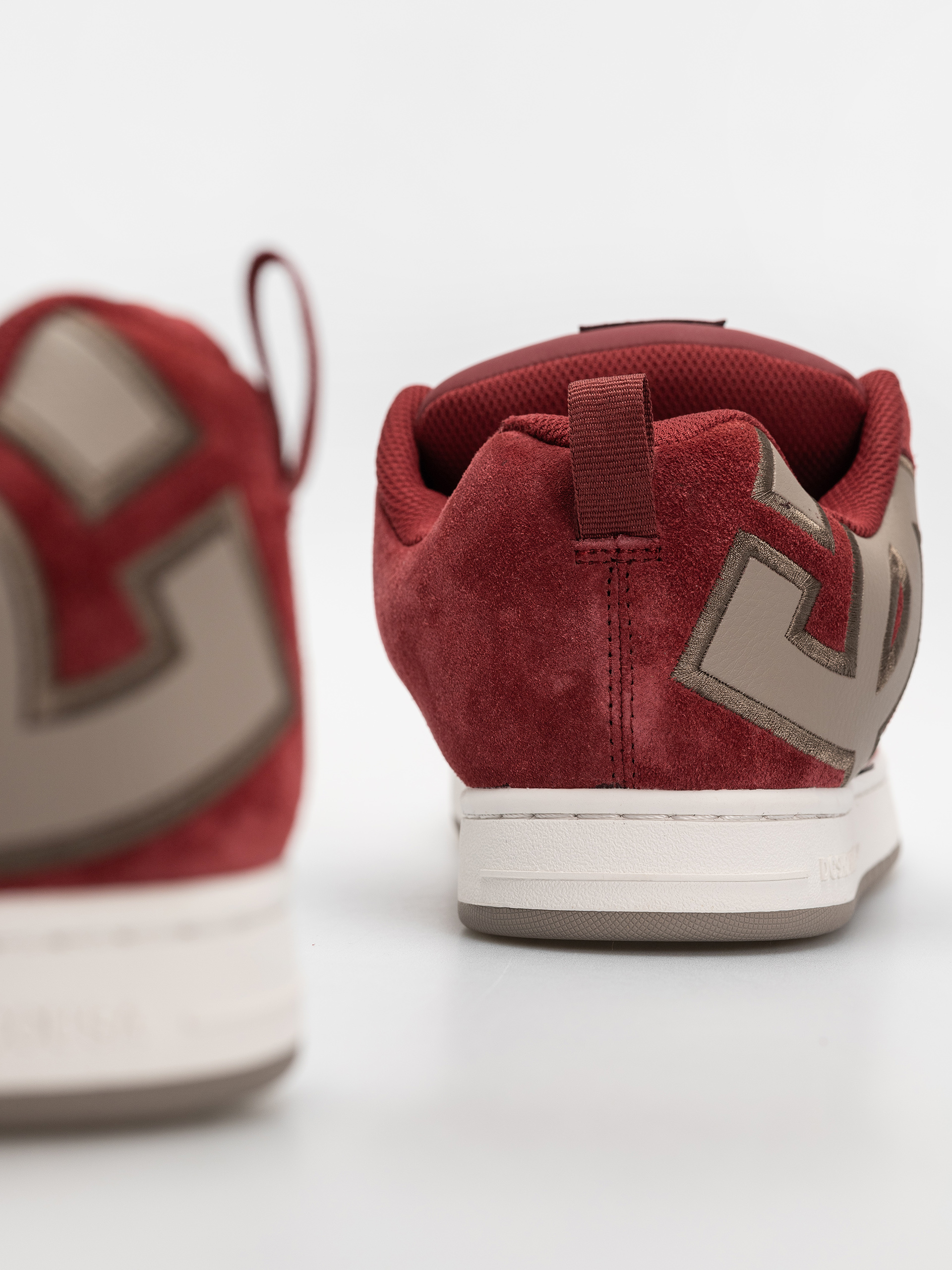 Pantofi DC Court Graffik Se (brick red/warm taupe/off white)