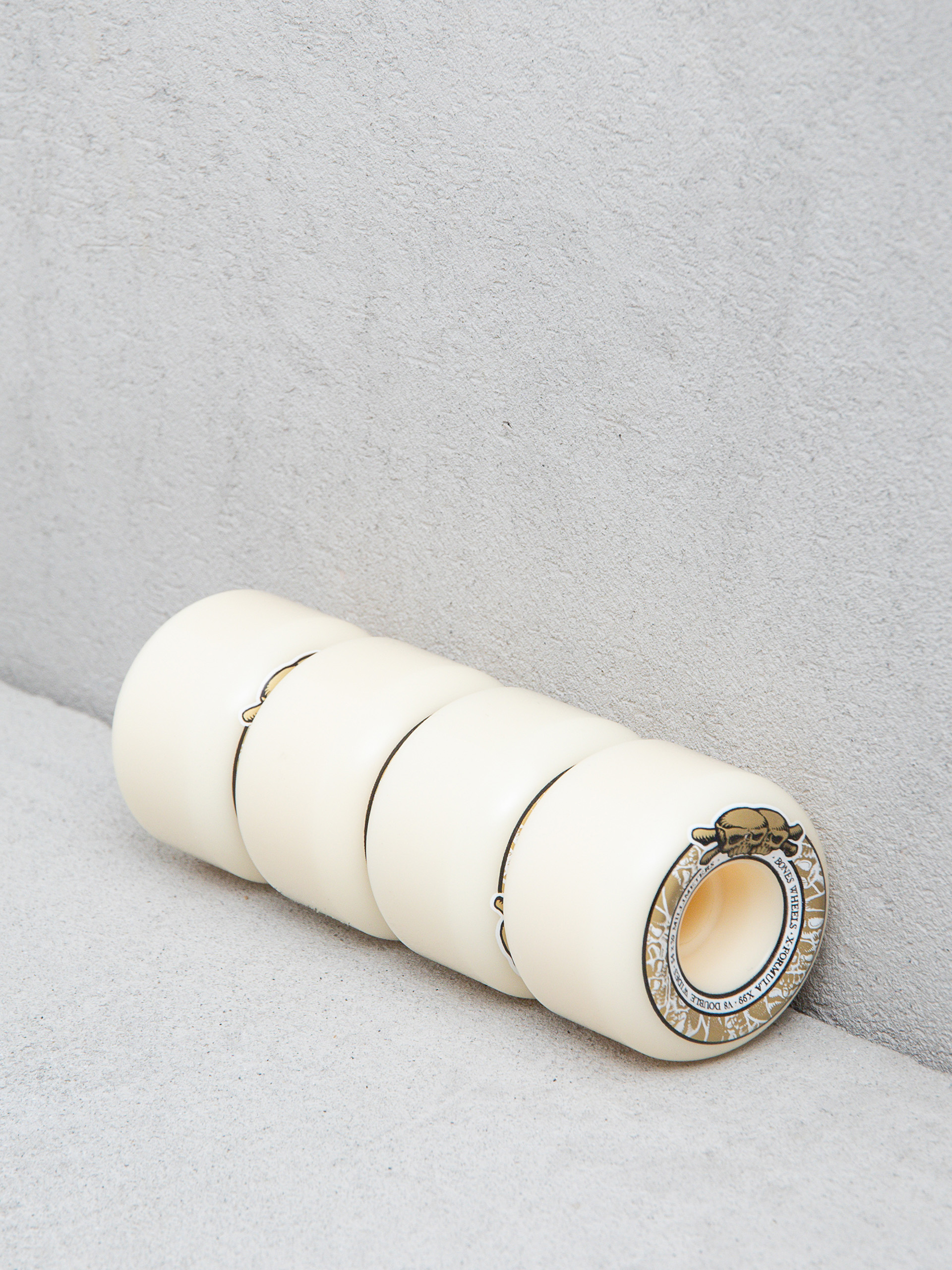 Role Bones X Formula V8 Double Wides (white)