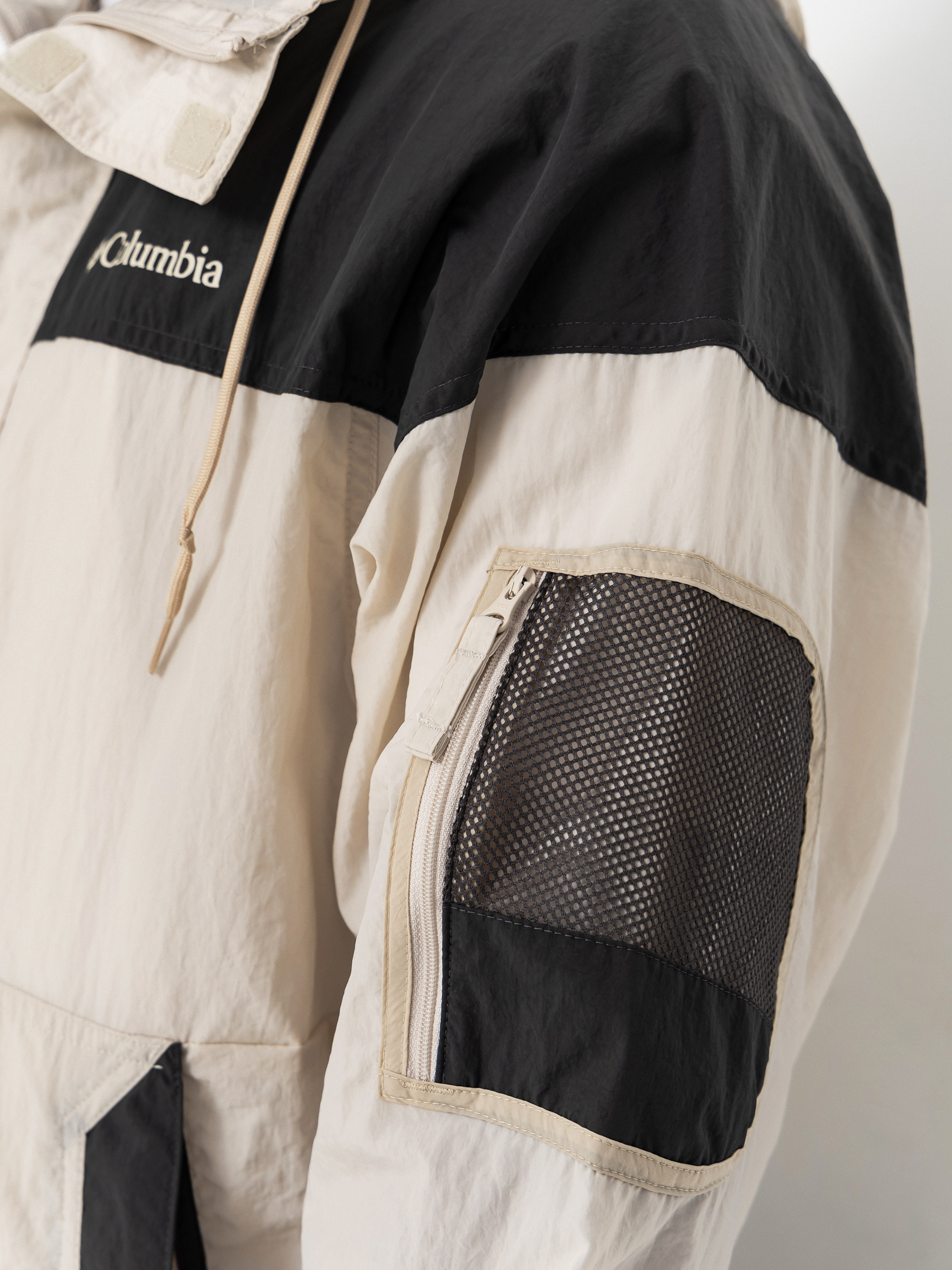 Geacă Columbia Challenger II Windbreaker (dark stone/shark)
