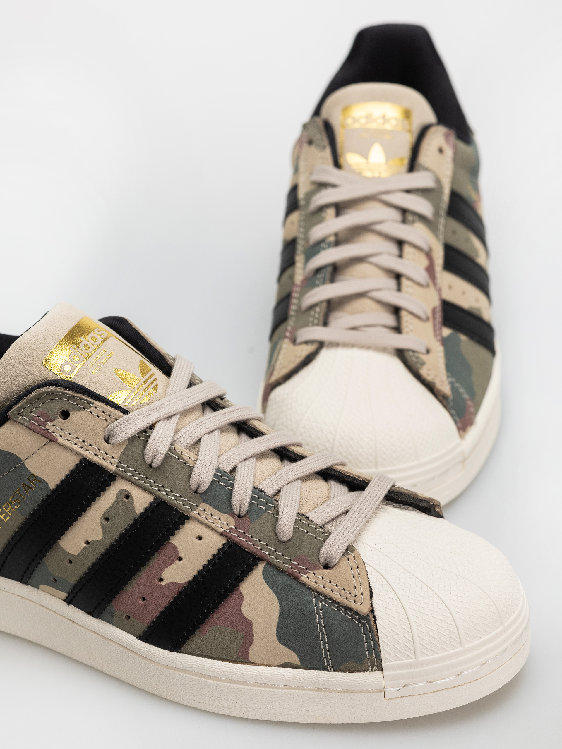 Pantofi adidas Superstar Adv (khathr/cblack/cwhite)