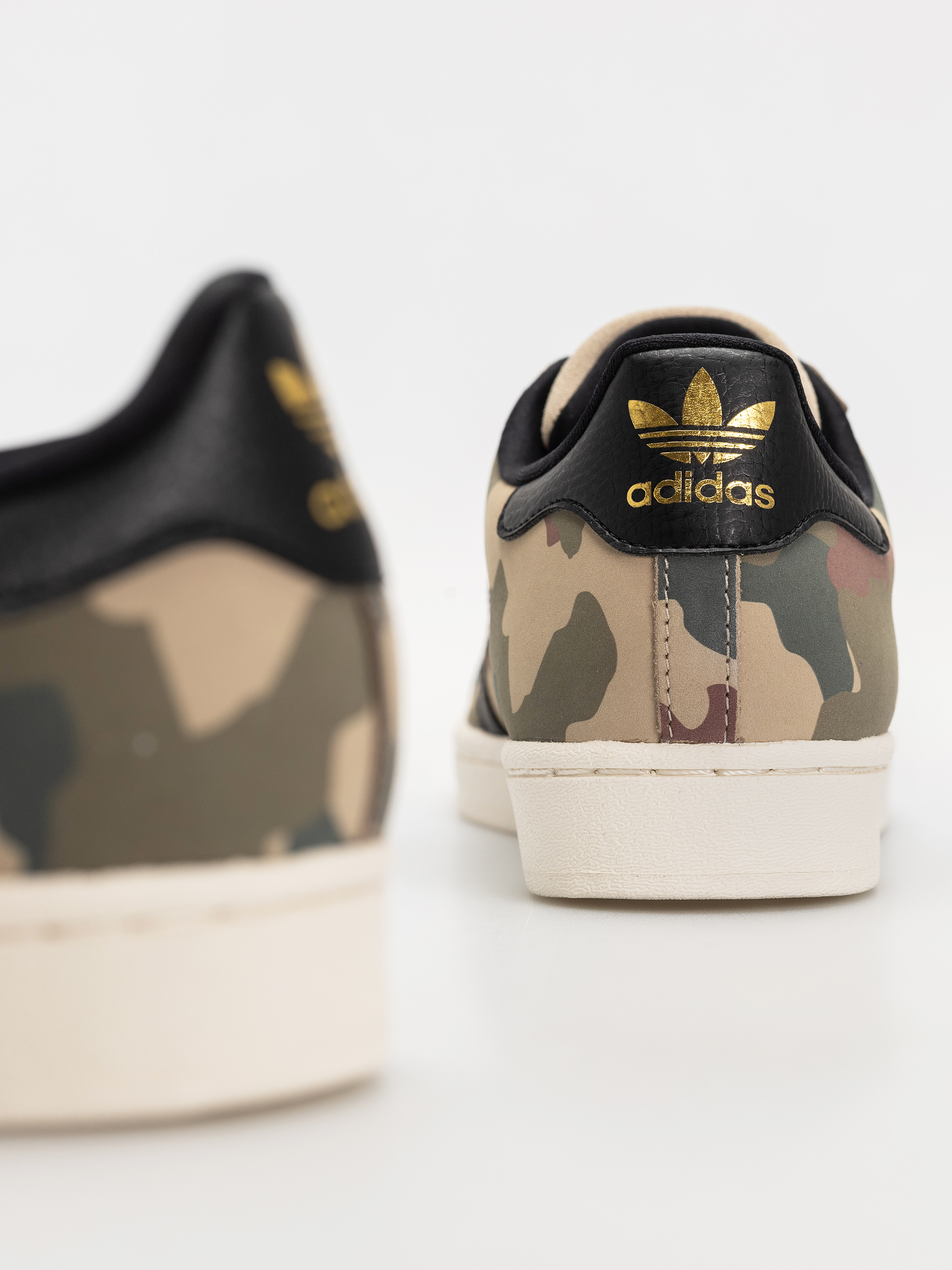 Pantofi adidas Superstar Adv (khathr/cblack/cwhite)