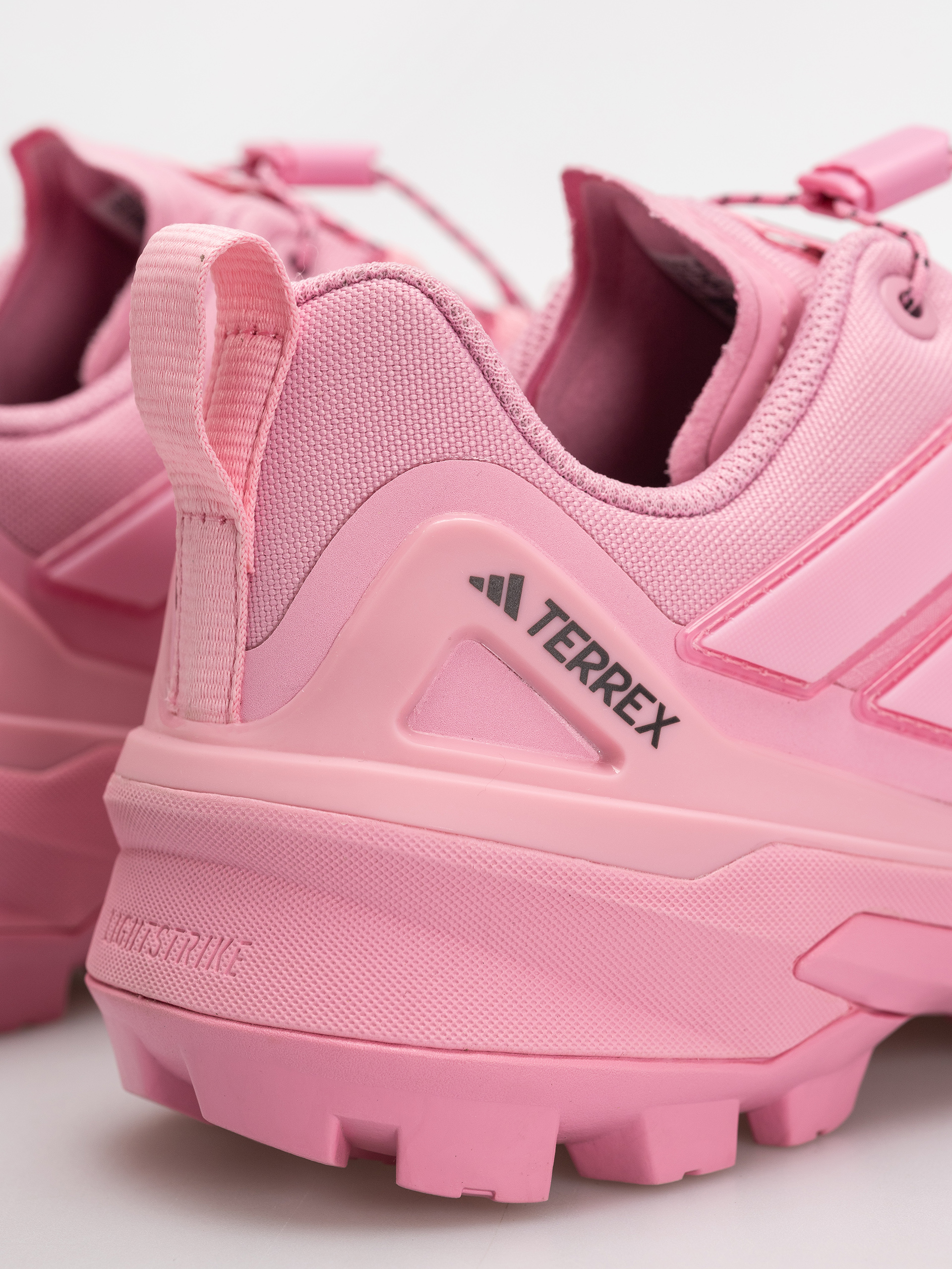 Pantofi adidas Terrex Skychaser Gt Wmn (sttrbl/sttrbl/carbon)