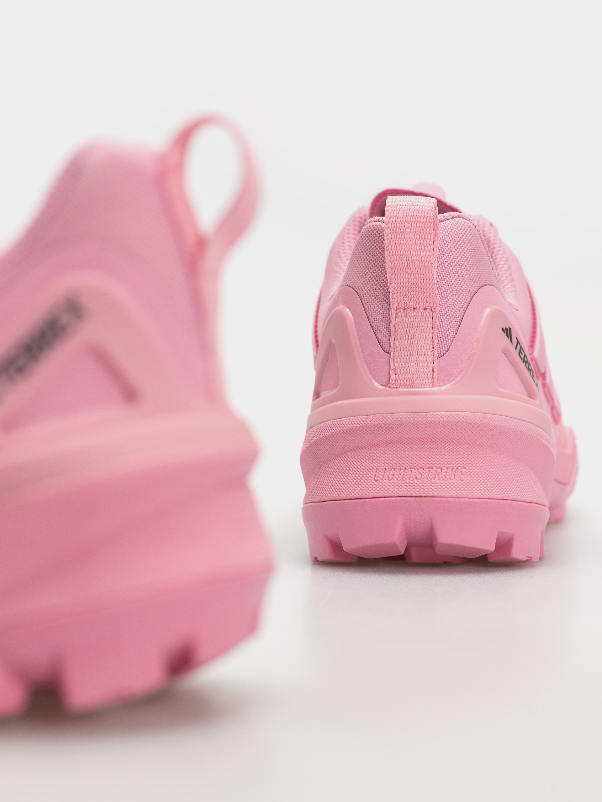 Pantofi adidas Terrex Skychaser Gt Wmn (sttrbl/sttrbl/carbon)