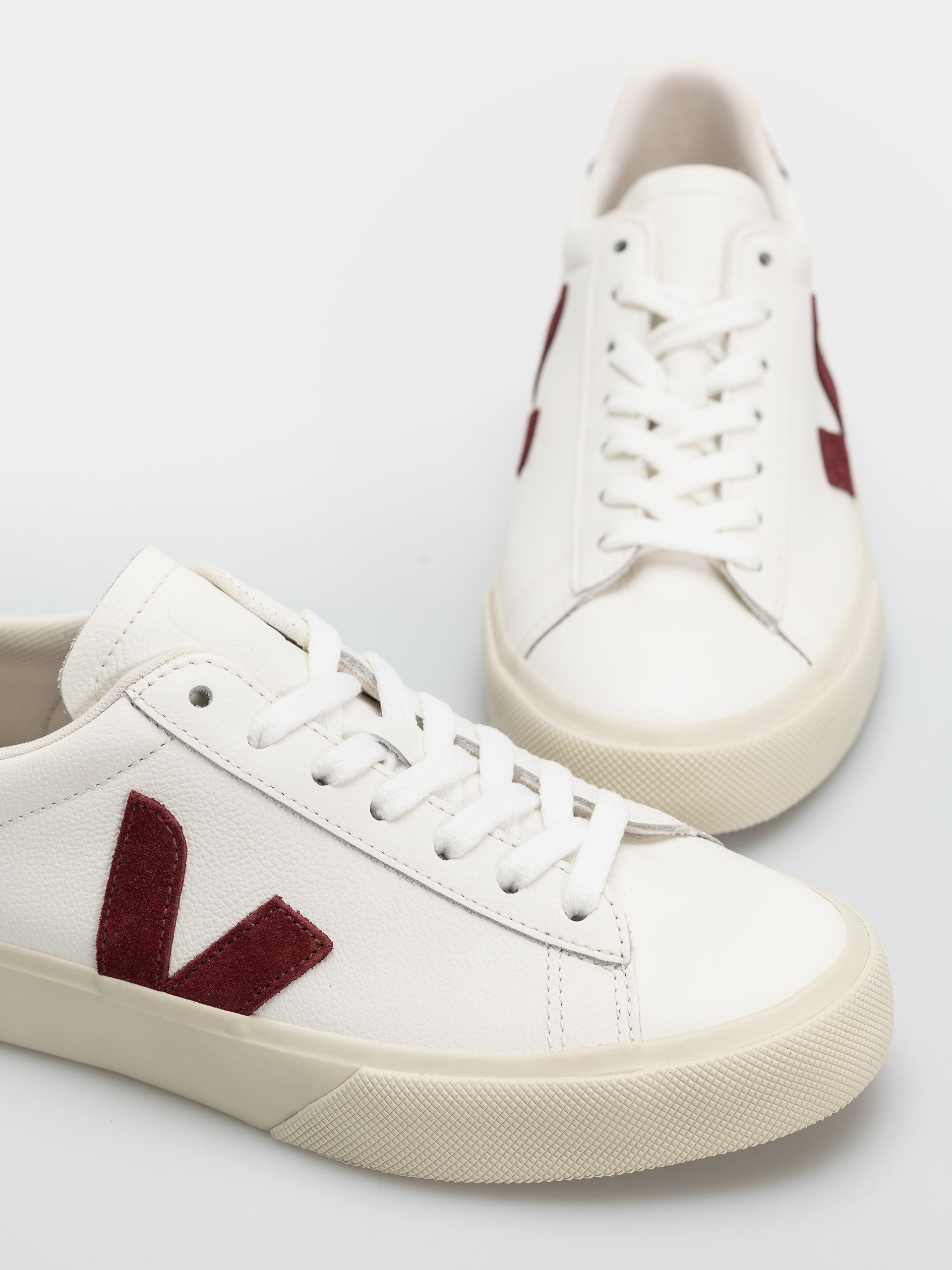 Pantofi Veja Campo Wmn (white grenat)