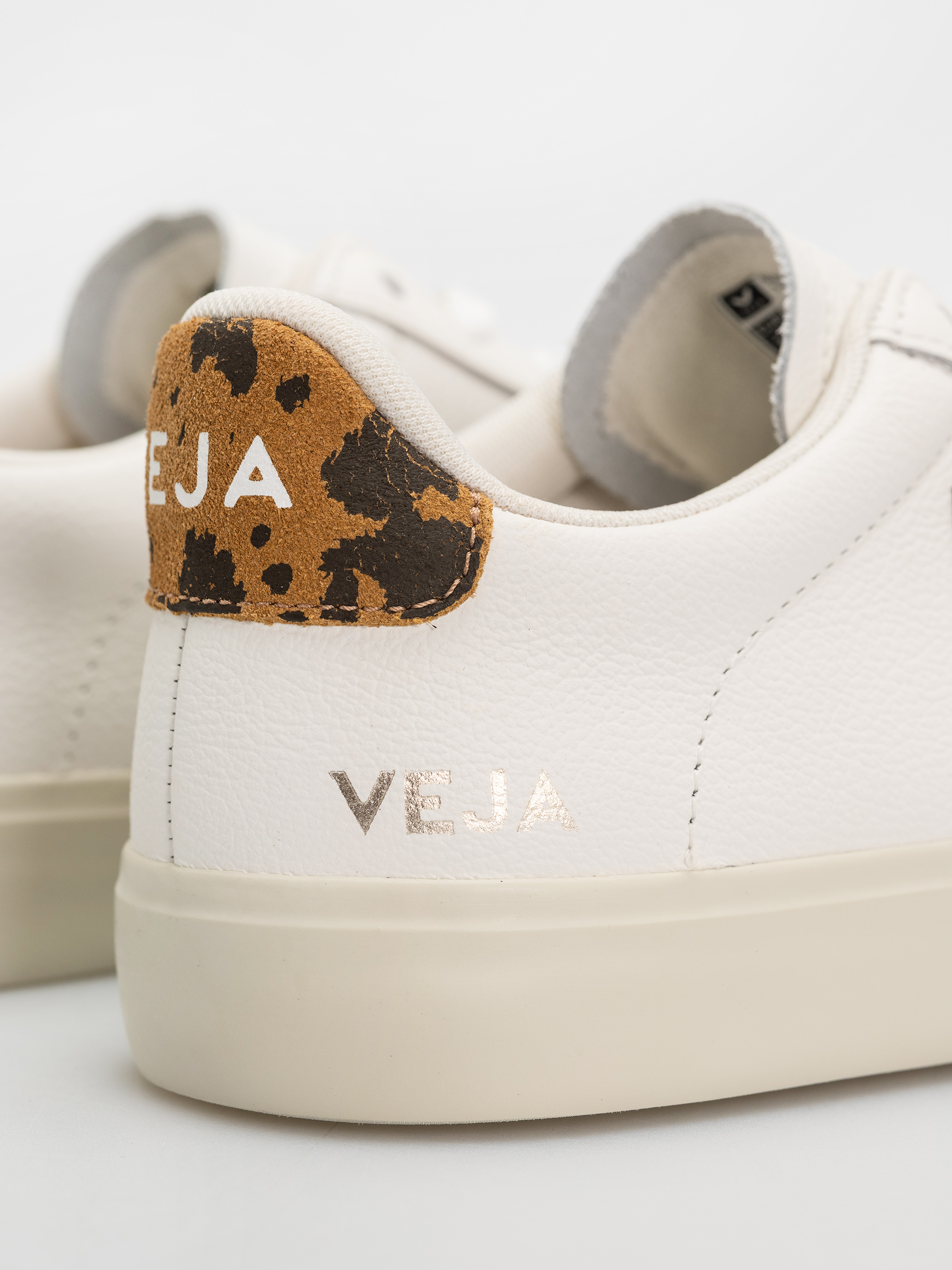 Pantofi Veja Campo Wmn (white camel wild country)