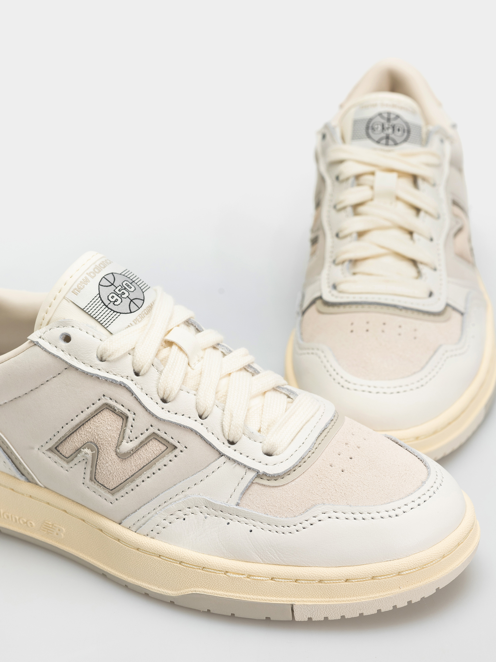 Pantofi New Balance 950 (angora/shipyard)