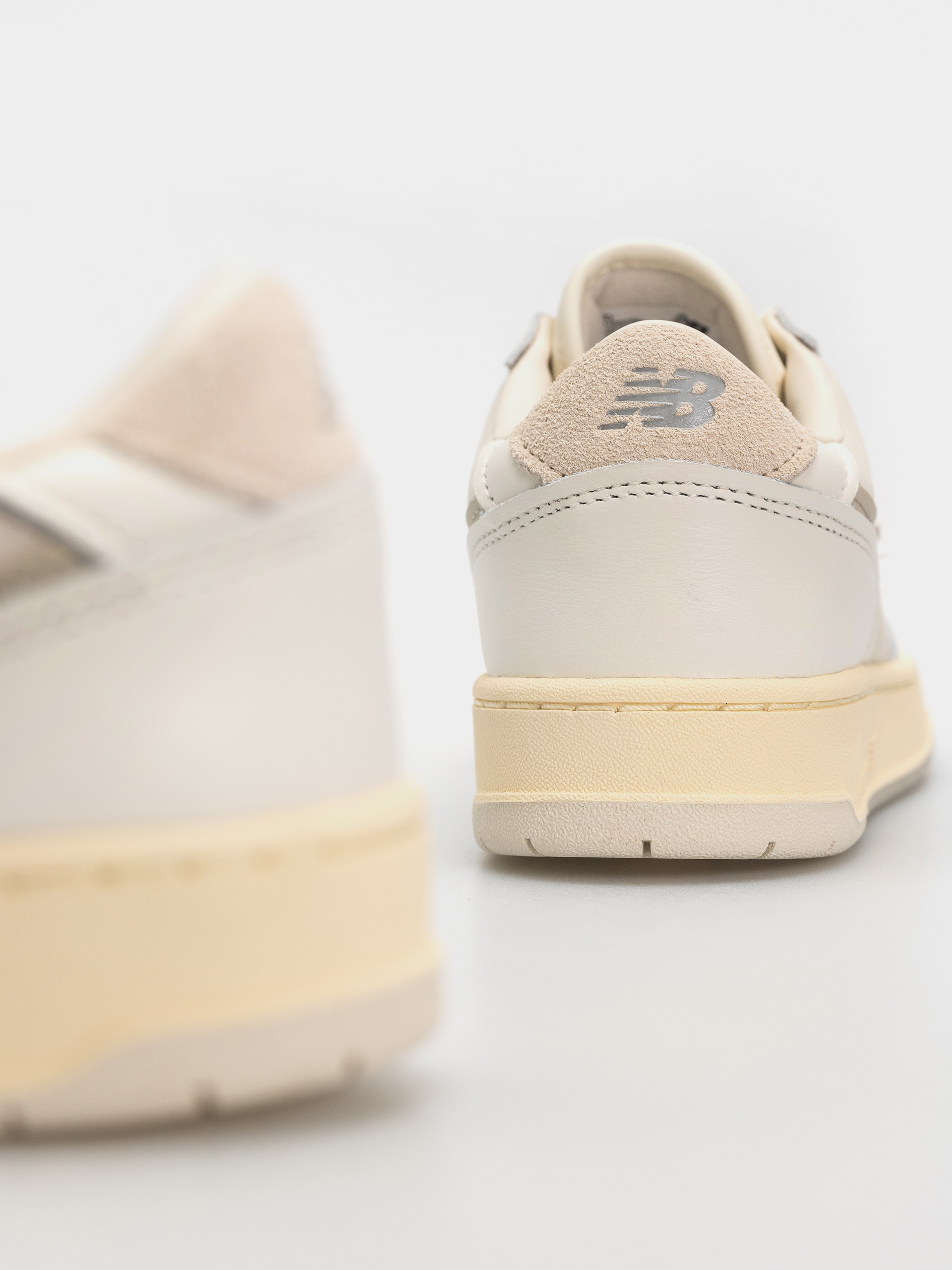 Pantofi New Balance 950 (angora/shipyard)