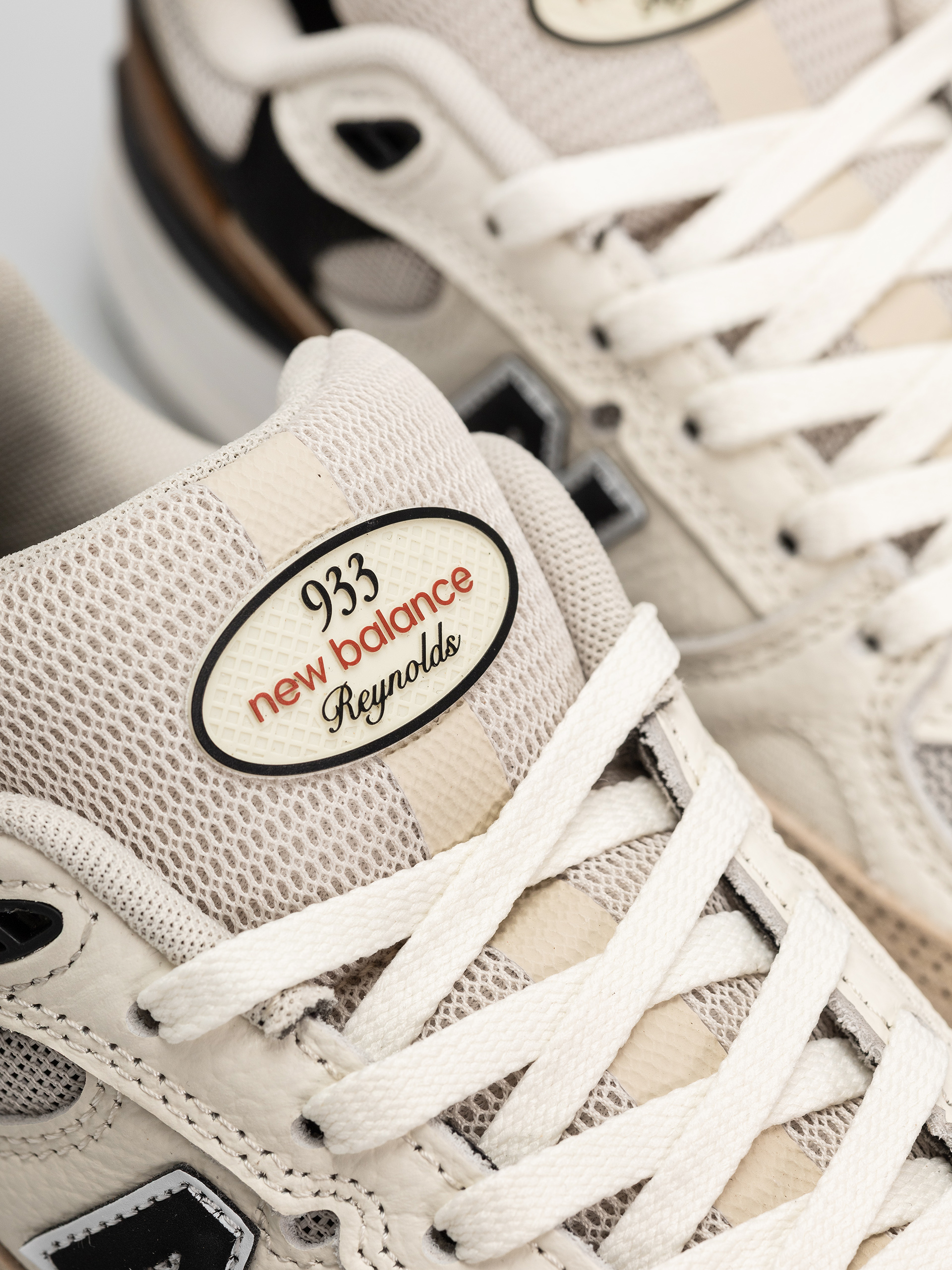 Pantofi New Balance 933 (quicksand/sea salt)