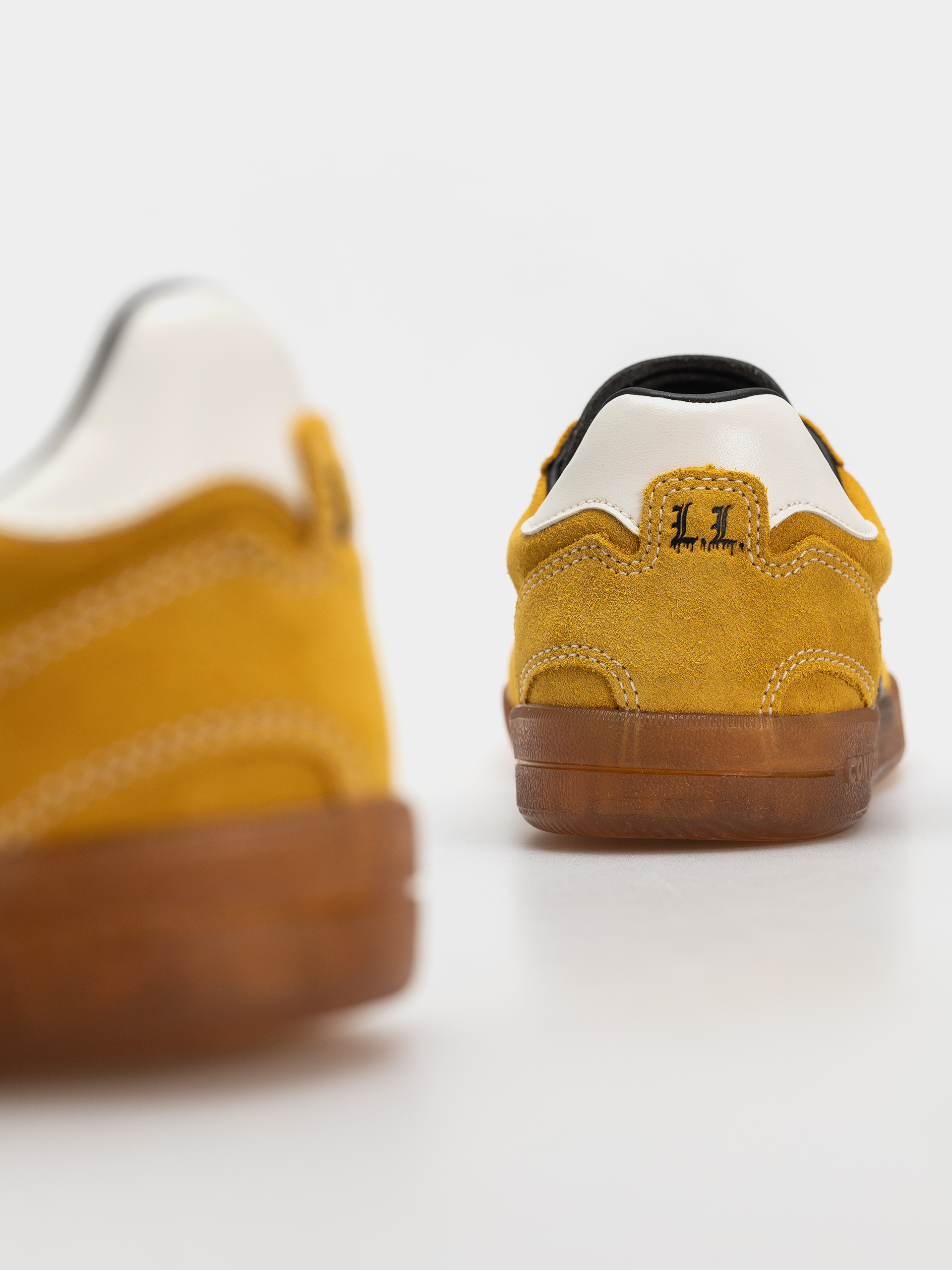 Pantofi Converse Louie Lopez Pro 2 Ox (yellow/black)