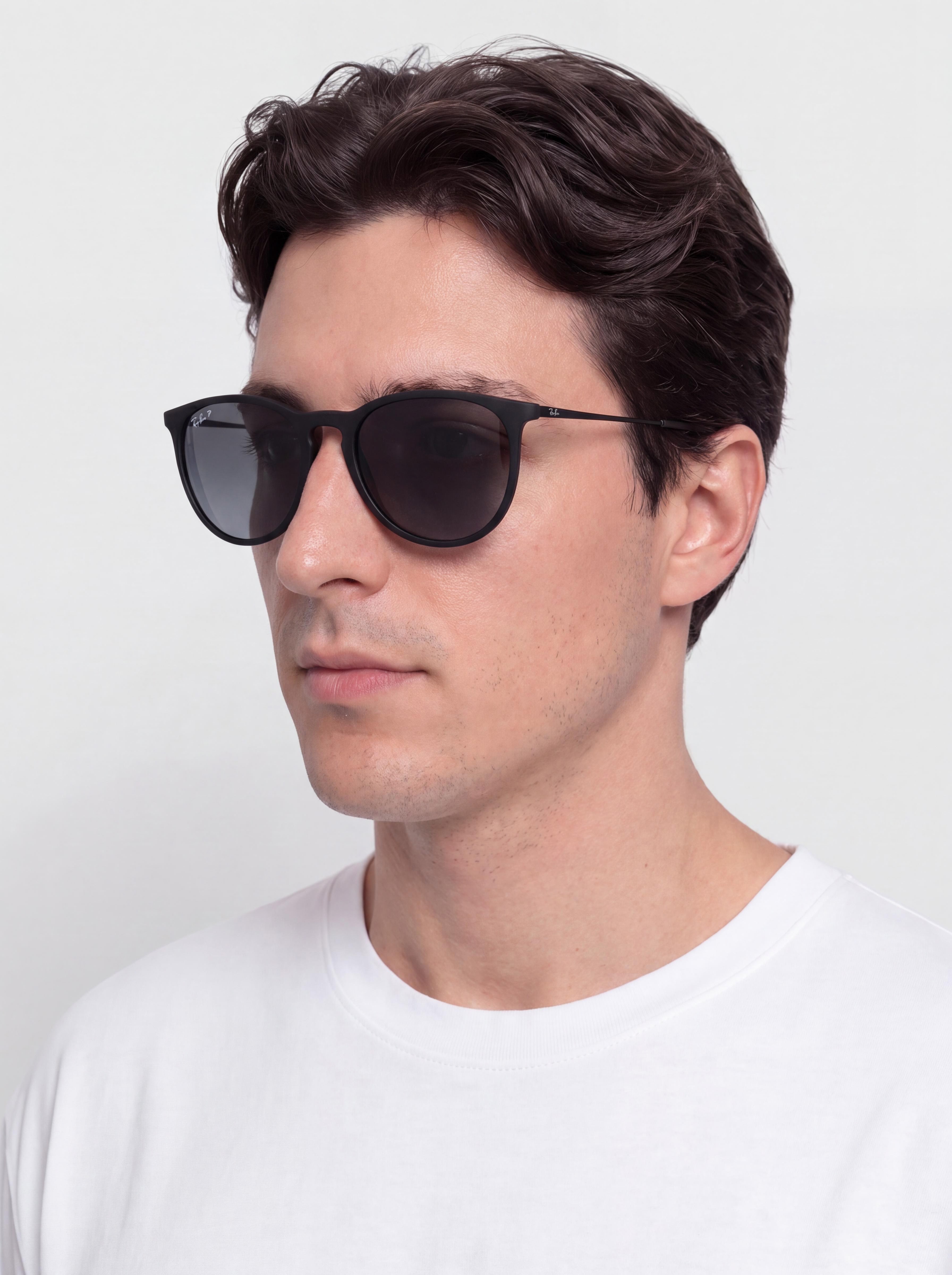 Ochelari de soare Ray-Ban Erika (matowy guma czarny/polaryzacyjne szary)