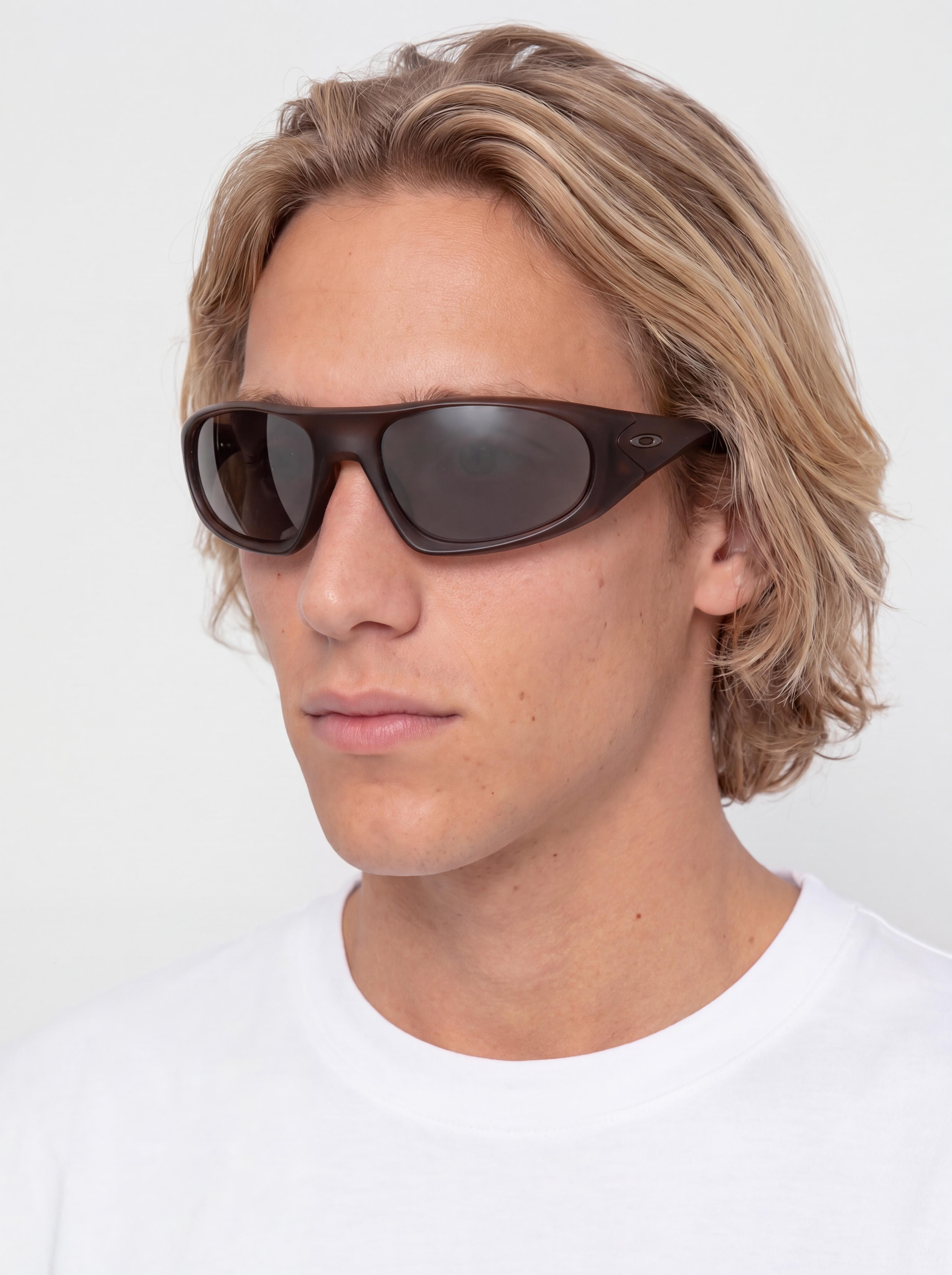 Ochelari de soare Oakley Neoforma (prizm black polarized lenses/matte rootbeer frame)