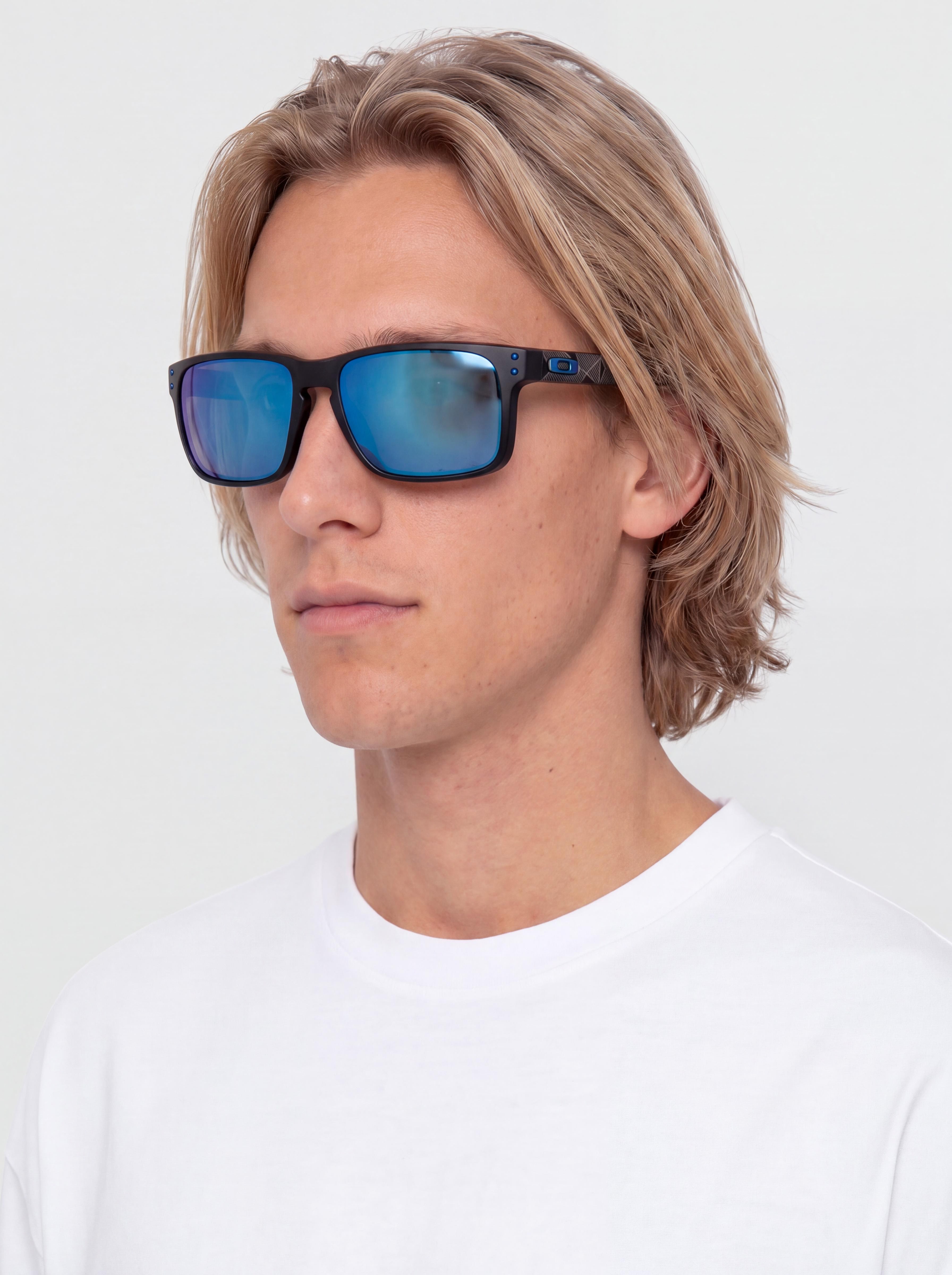Ochelari de soare Oakley Holbrook