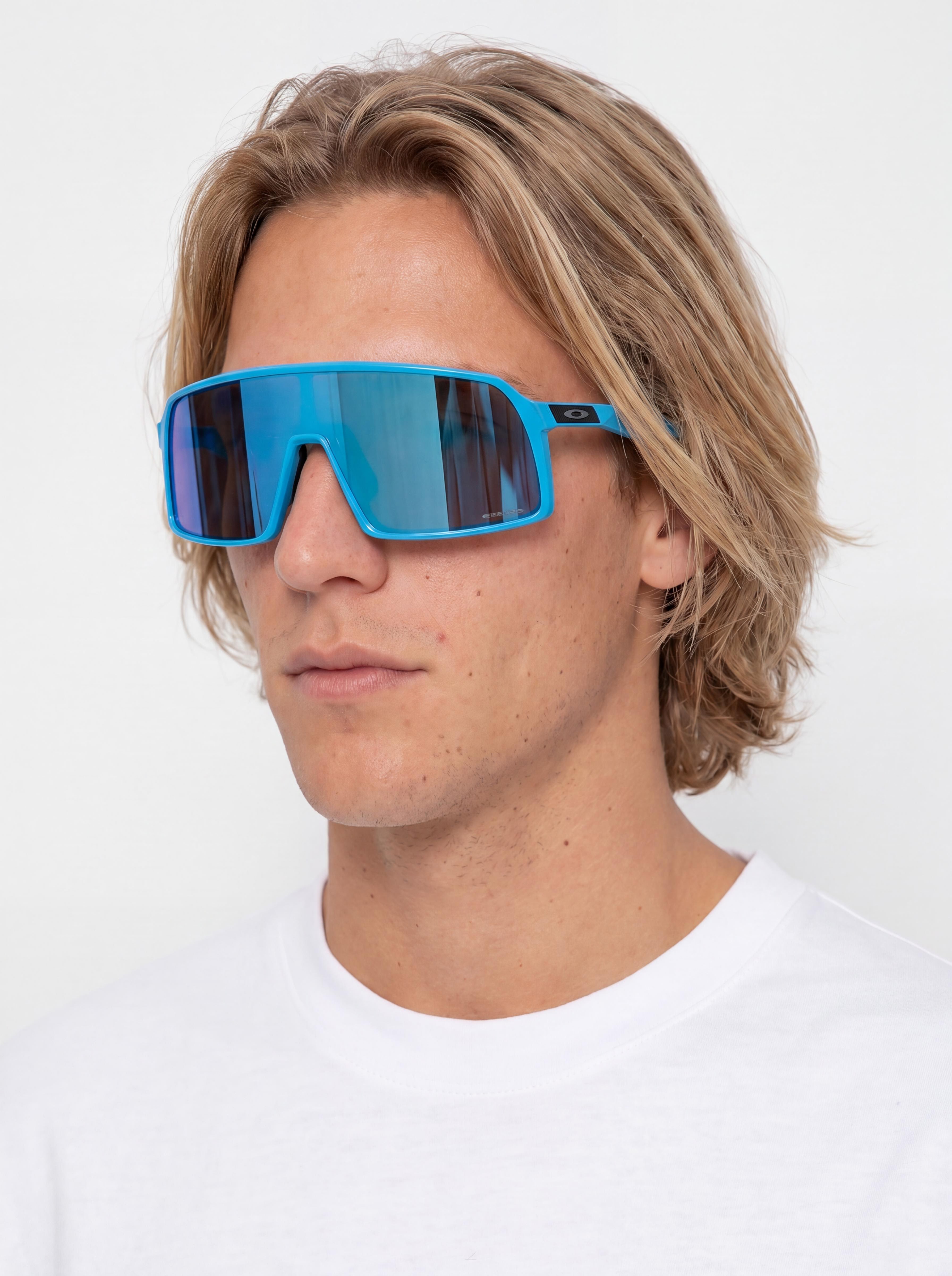 Ochelari de soare Oakley Sutro (sky/prizm sapphire)