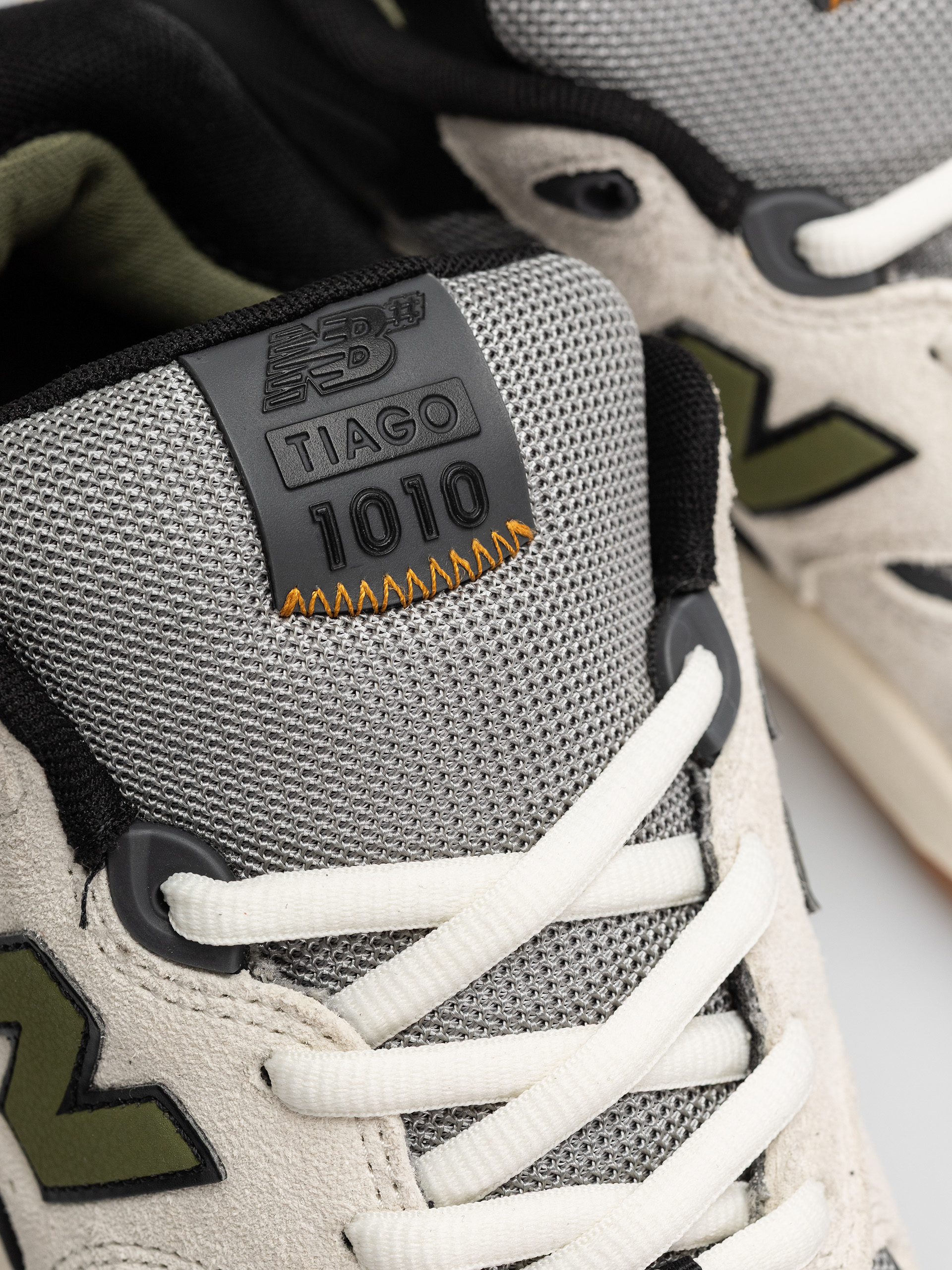 Pantofi New Balance 1010 (sea salt/dark olivine)