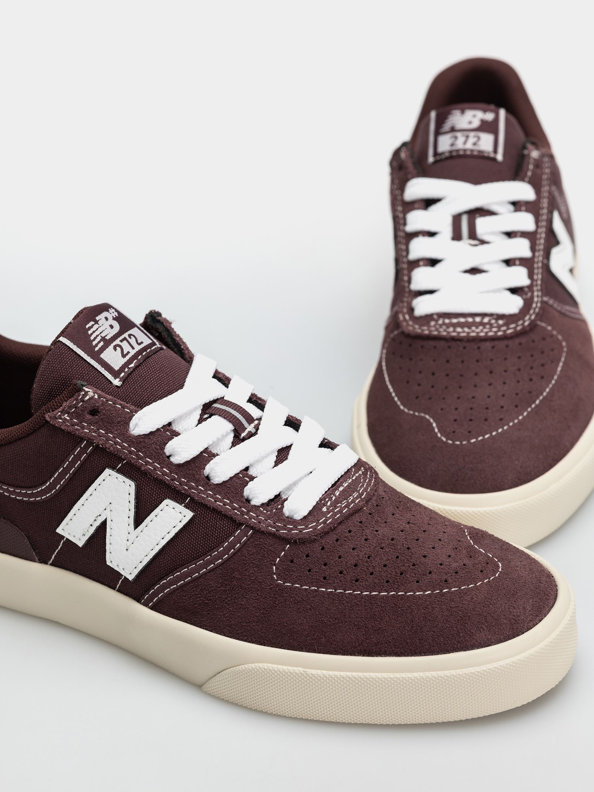 Pantofi New Balance 272 (cherry leather/white)