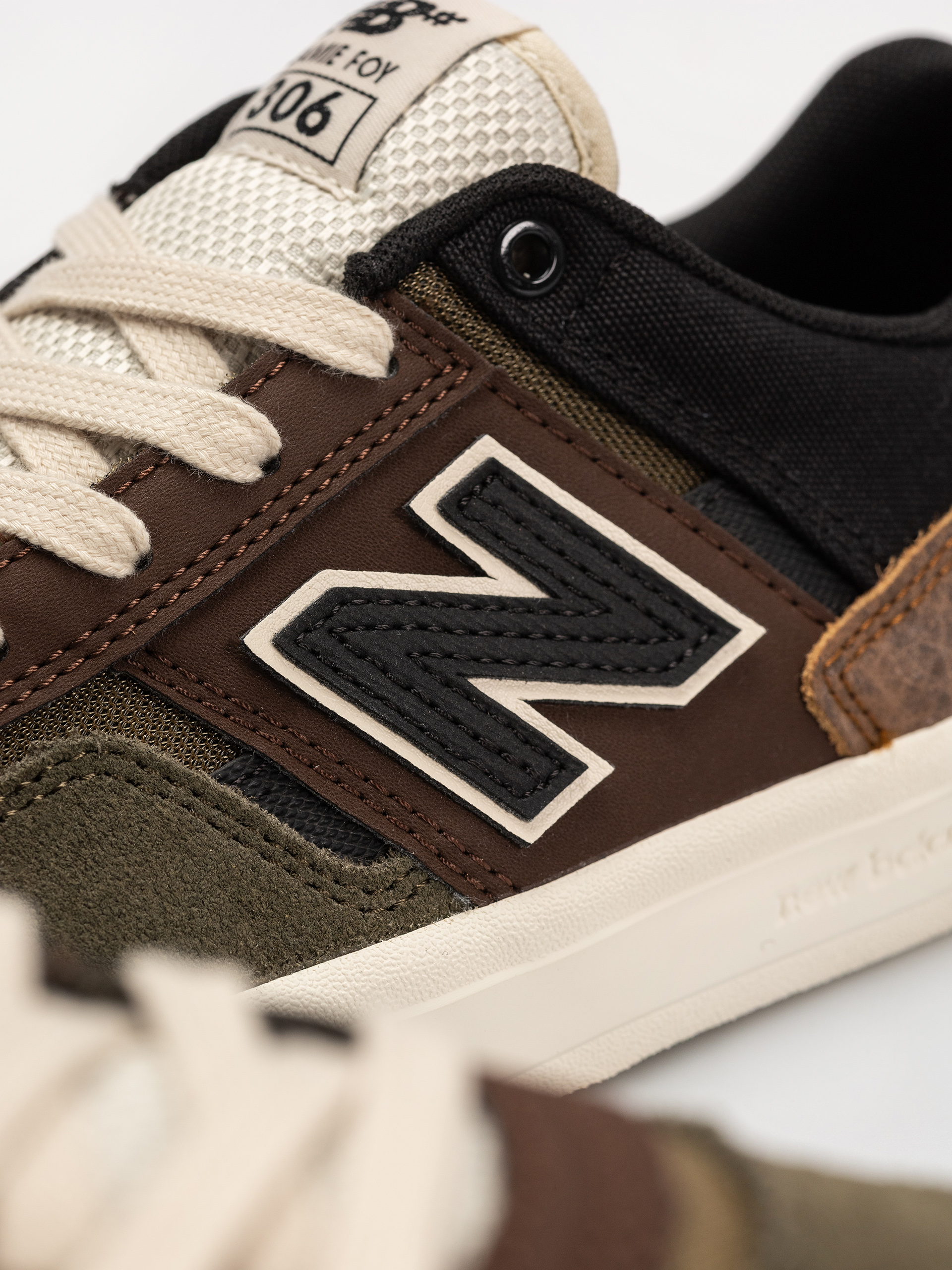 Pantofi New Balance 306 (pumpernickel/black)