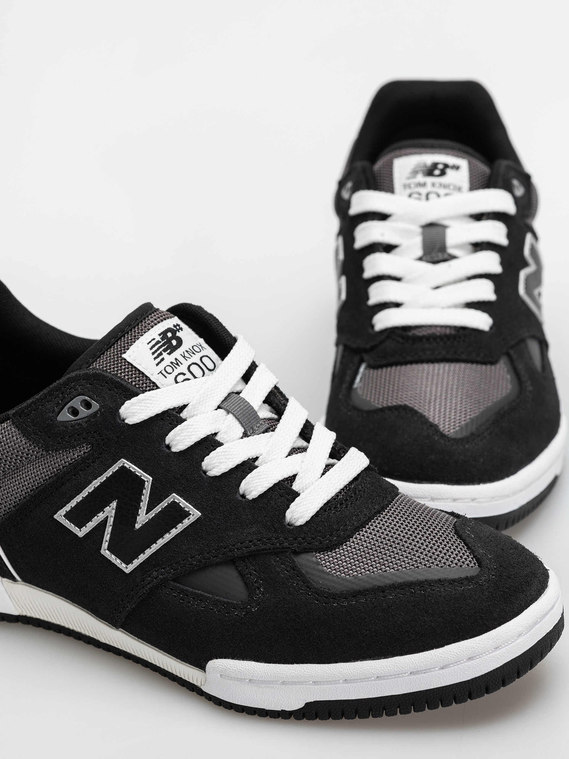 Pantofi New Balance 600 (black/castlerock)
