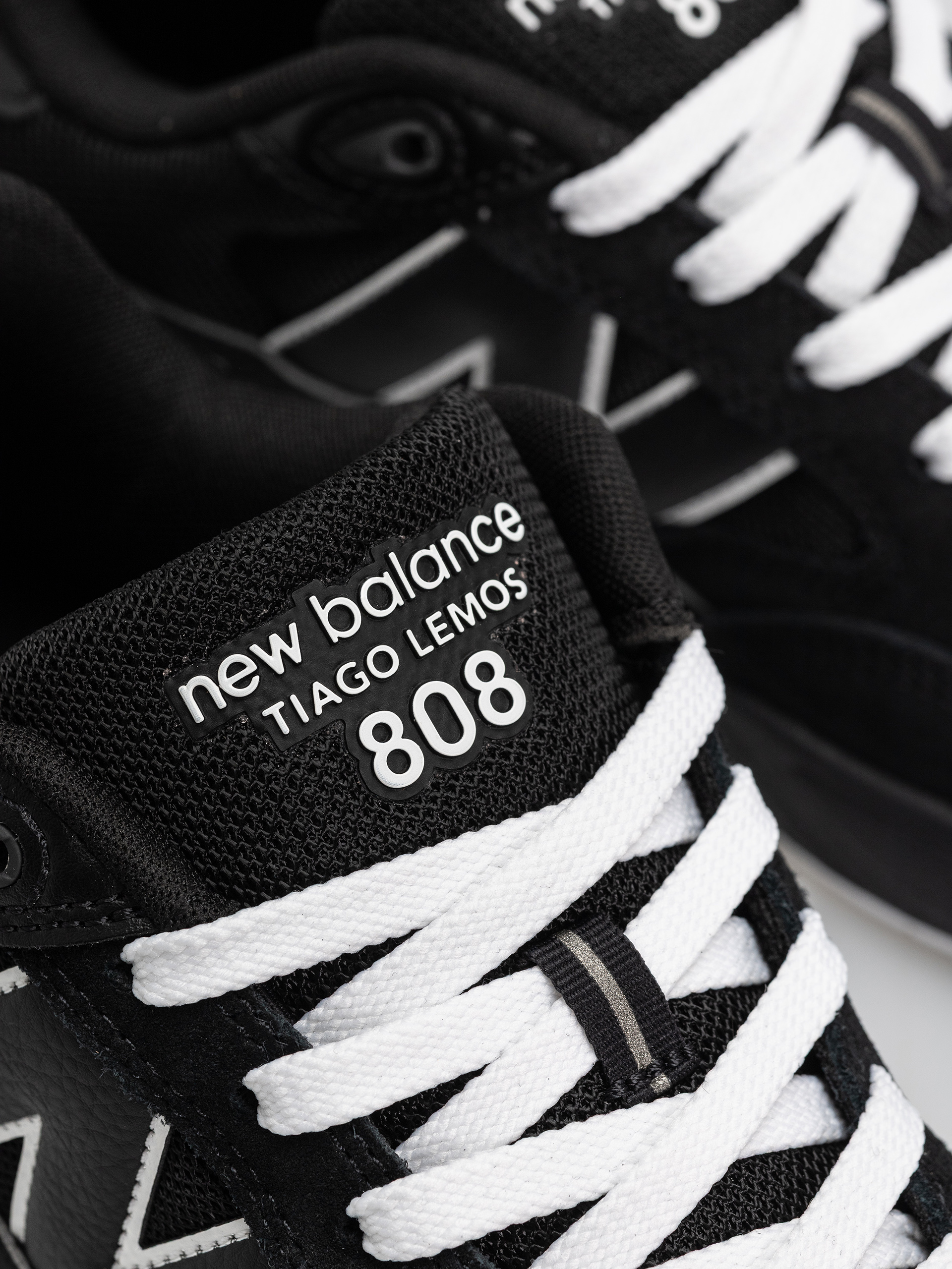 Pantofi New Balance 808 (black/white)