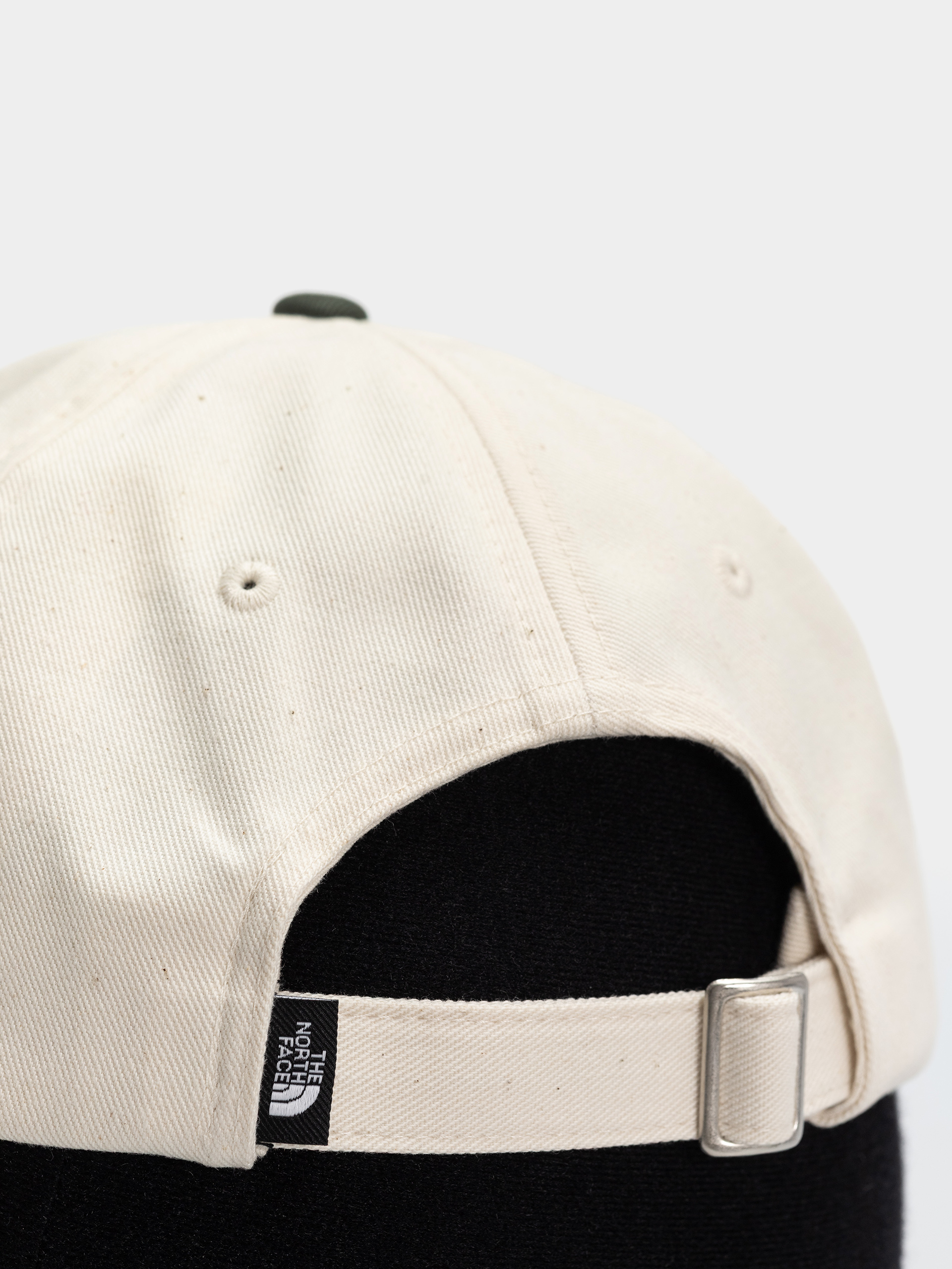 Șapcă The North Face Norm (bottle green/white dune)