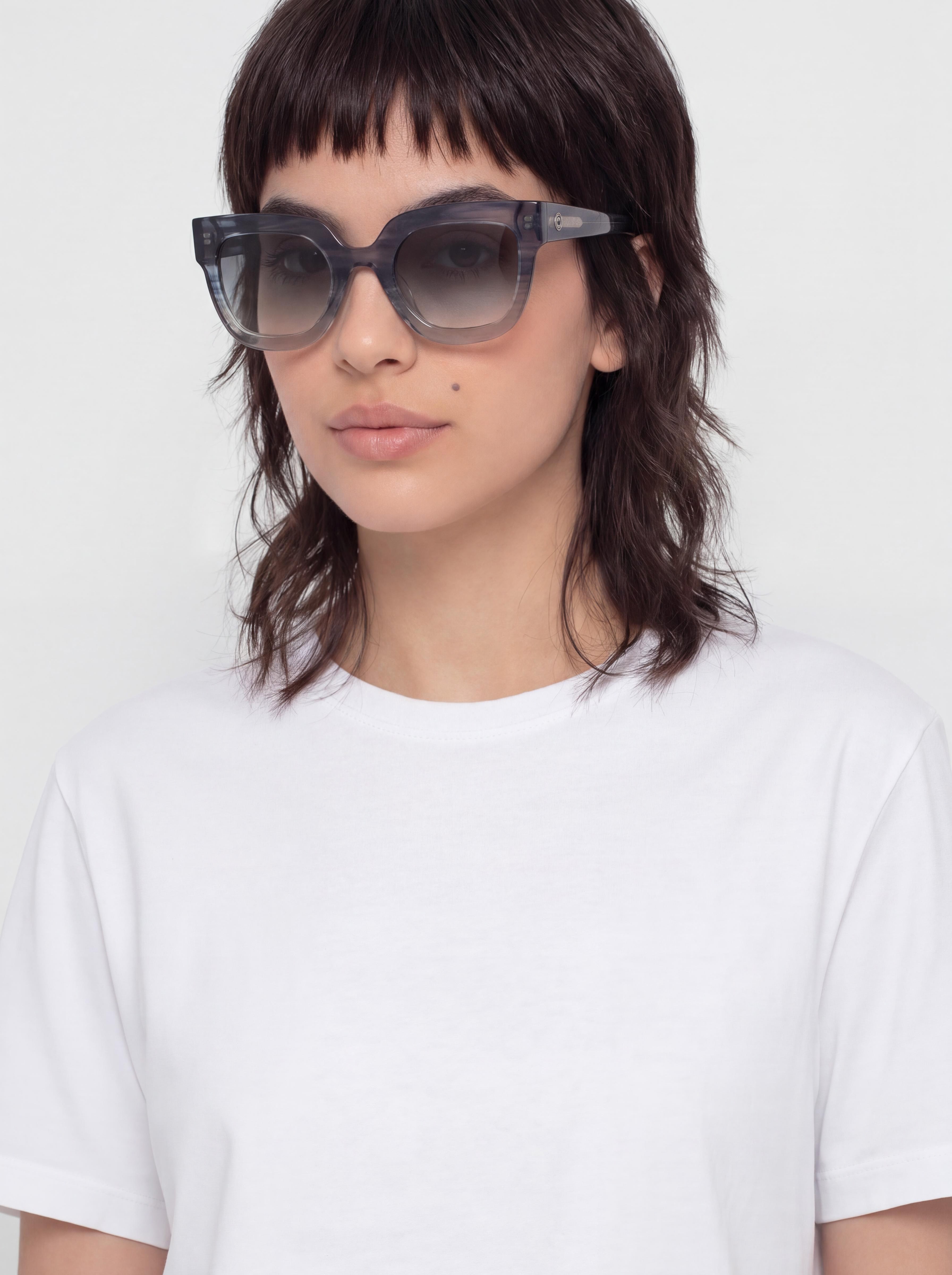 Ochelari de soare Dragon Purser Wmn (blue salt gradient/lumalens smoke gradient)