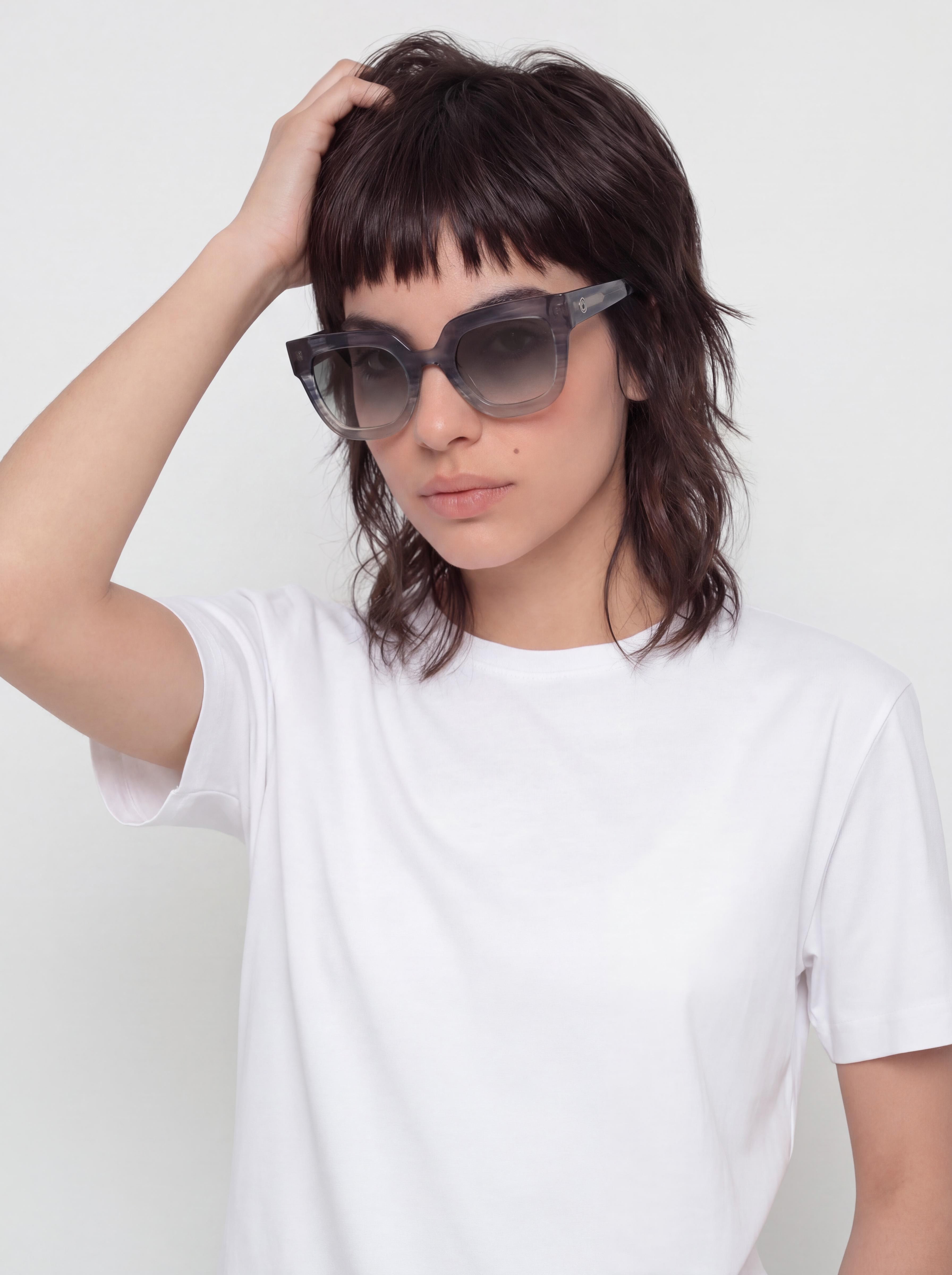 Ochelari de soare Dragon Purser Wmn (blue salt gradient/lumalens smoke gradient)