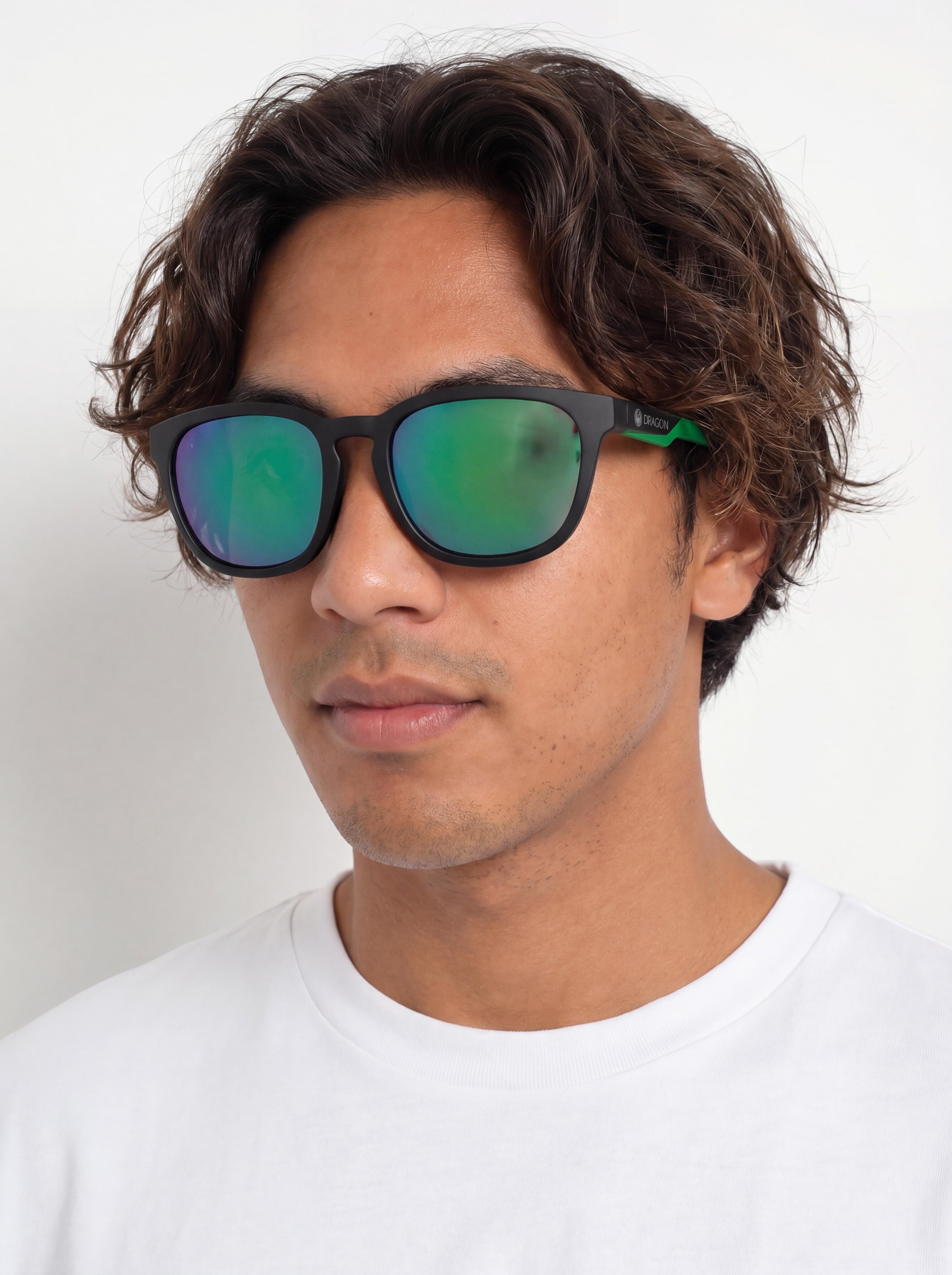 Ochelari de soare Dragon Dune (matte black h2o/lumalens green ion polar)