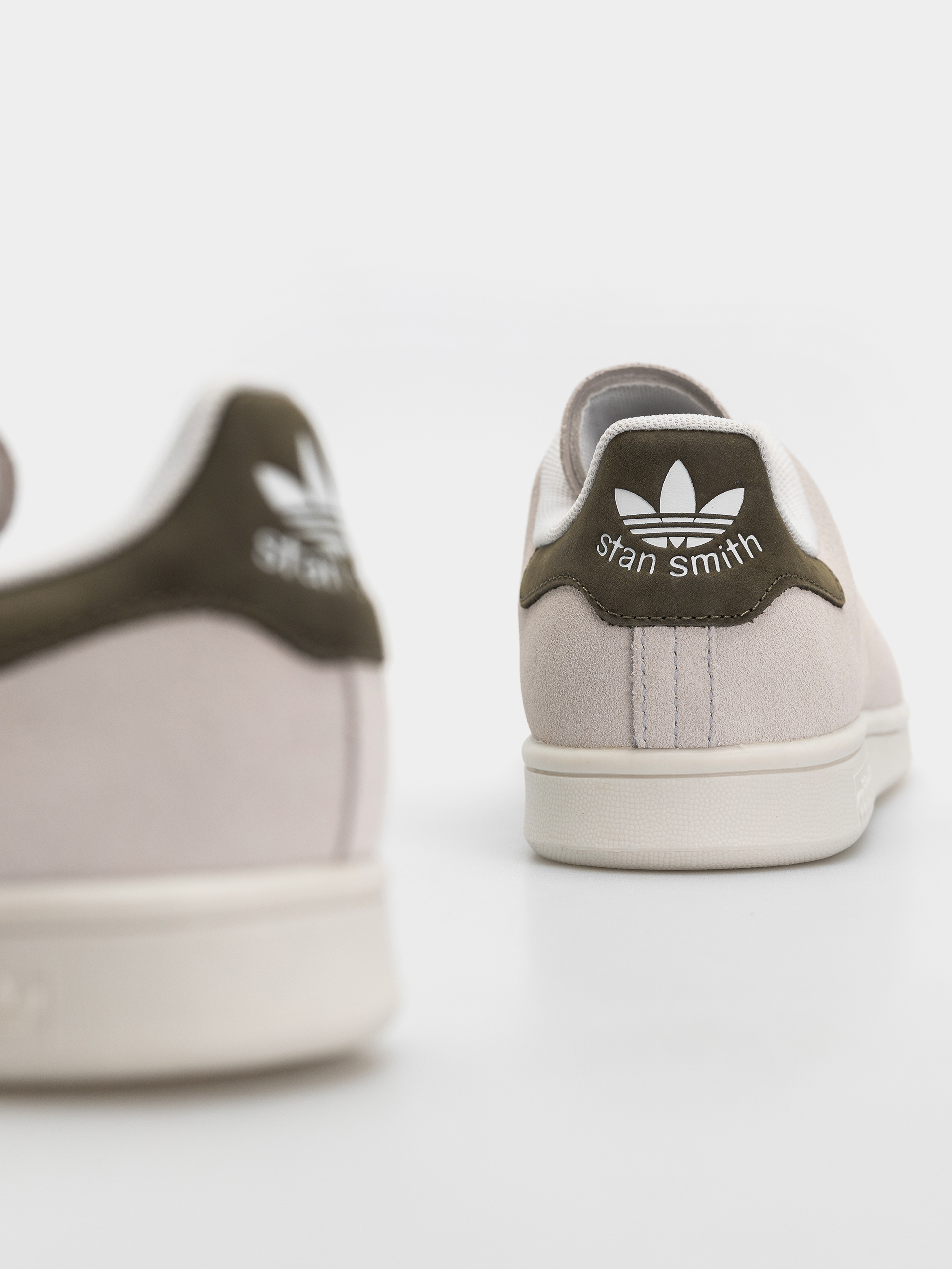 Pantofi adidas Stan Smith Adv (crywht/olistr/goldmt)