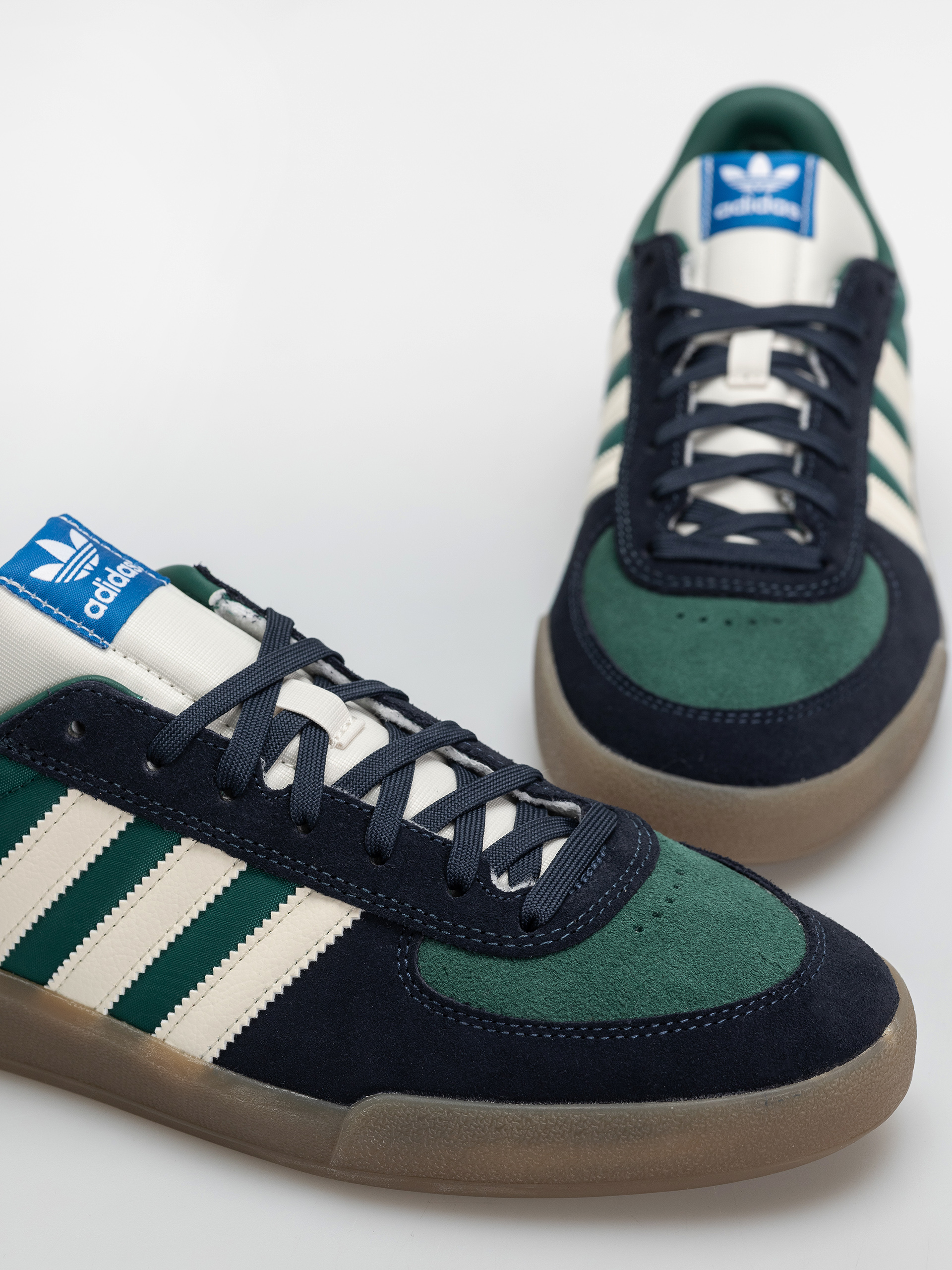 Pantofi adidas Glenburn (cgreen/cwhite/legink)