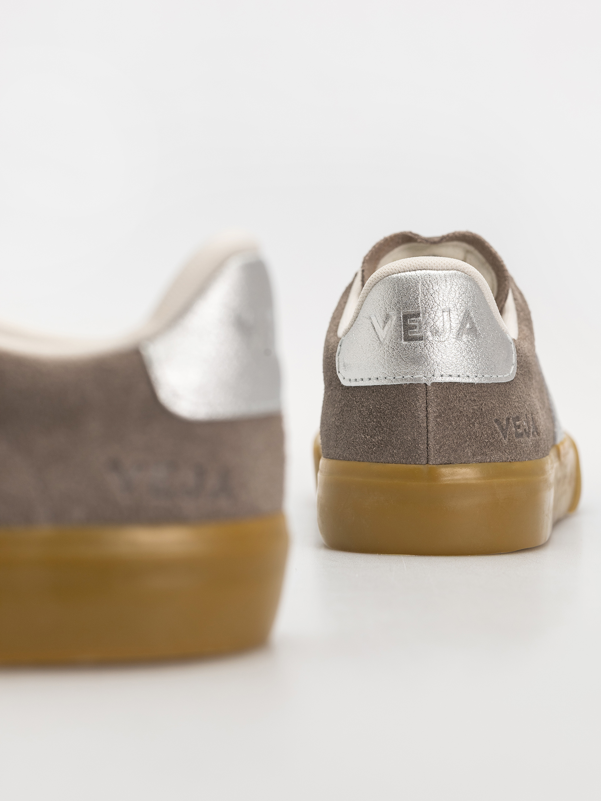Pantofi Veja Campo Wmn (moonrock silver natural)