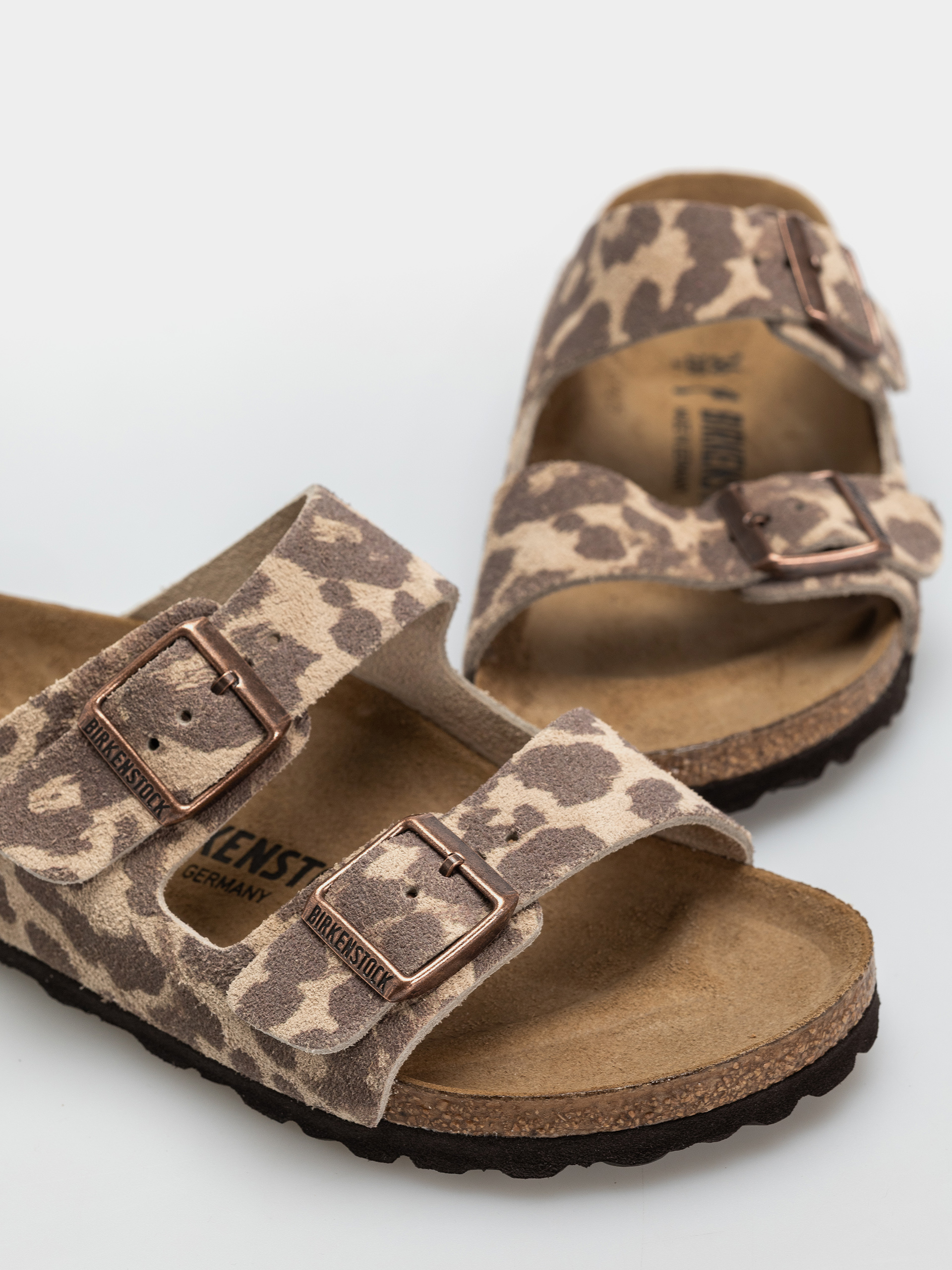 Șlapi Birkenstock Arizona Suede Leather Narrow (leo sandcastle)