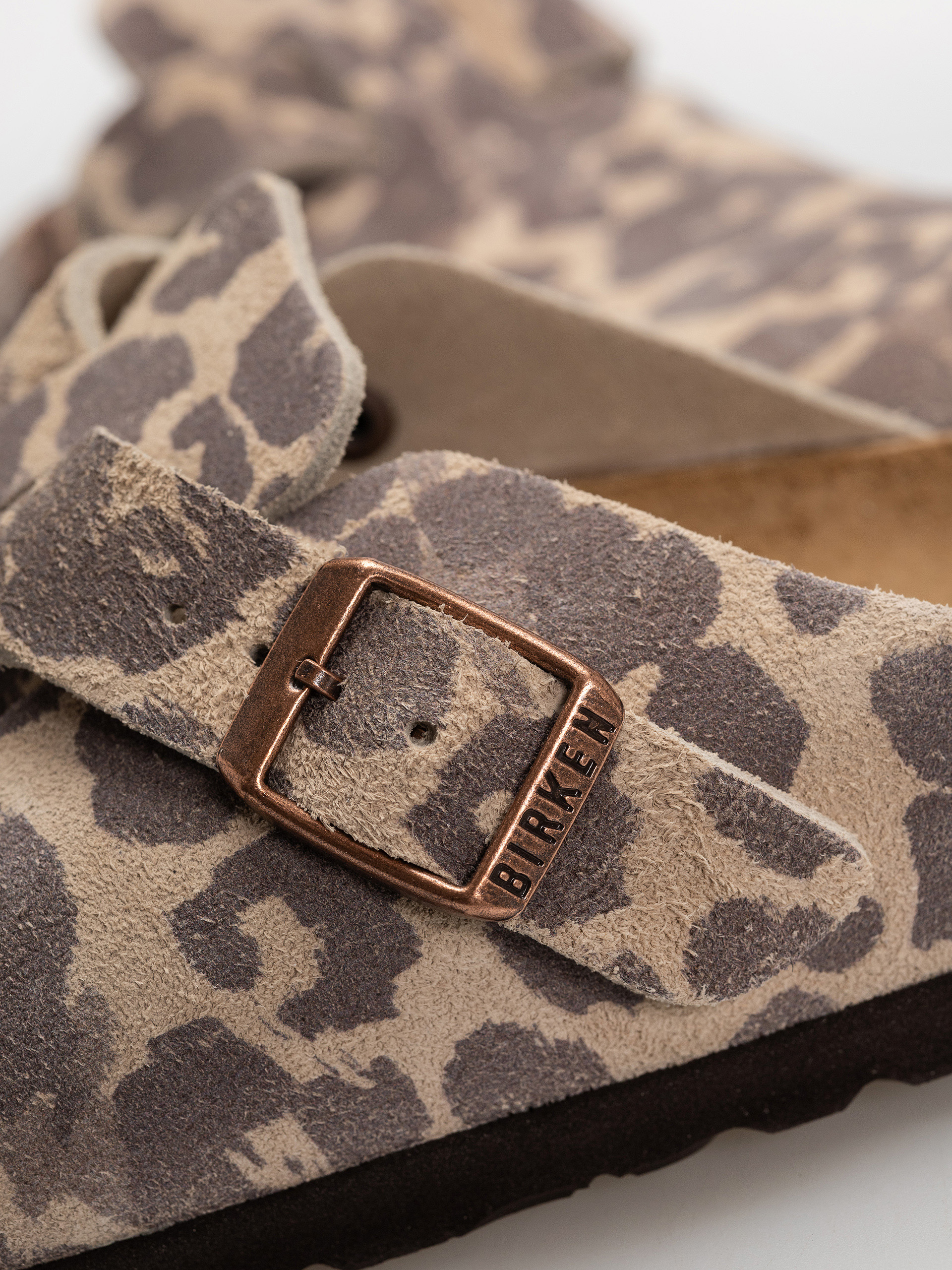 Șlapi Birkenstock Boston Suede Leather Narrow (leo sandcastle)