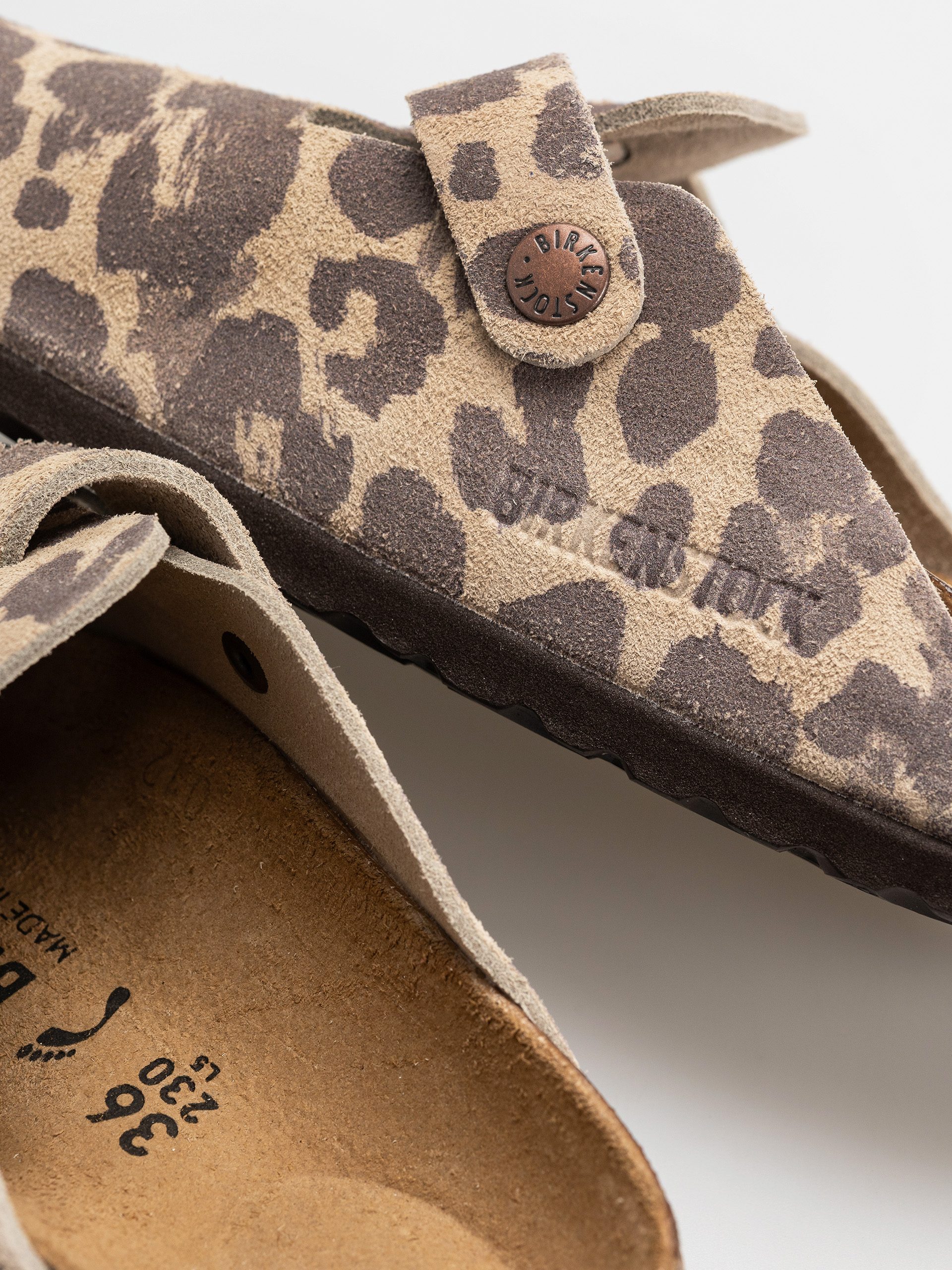 Șlapi Birkenstock Boston Suede Leather Narrow (leo sandcastle)