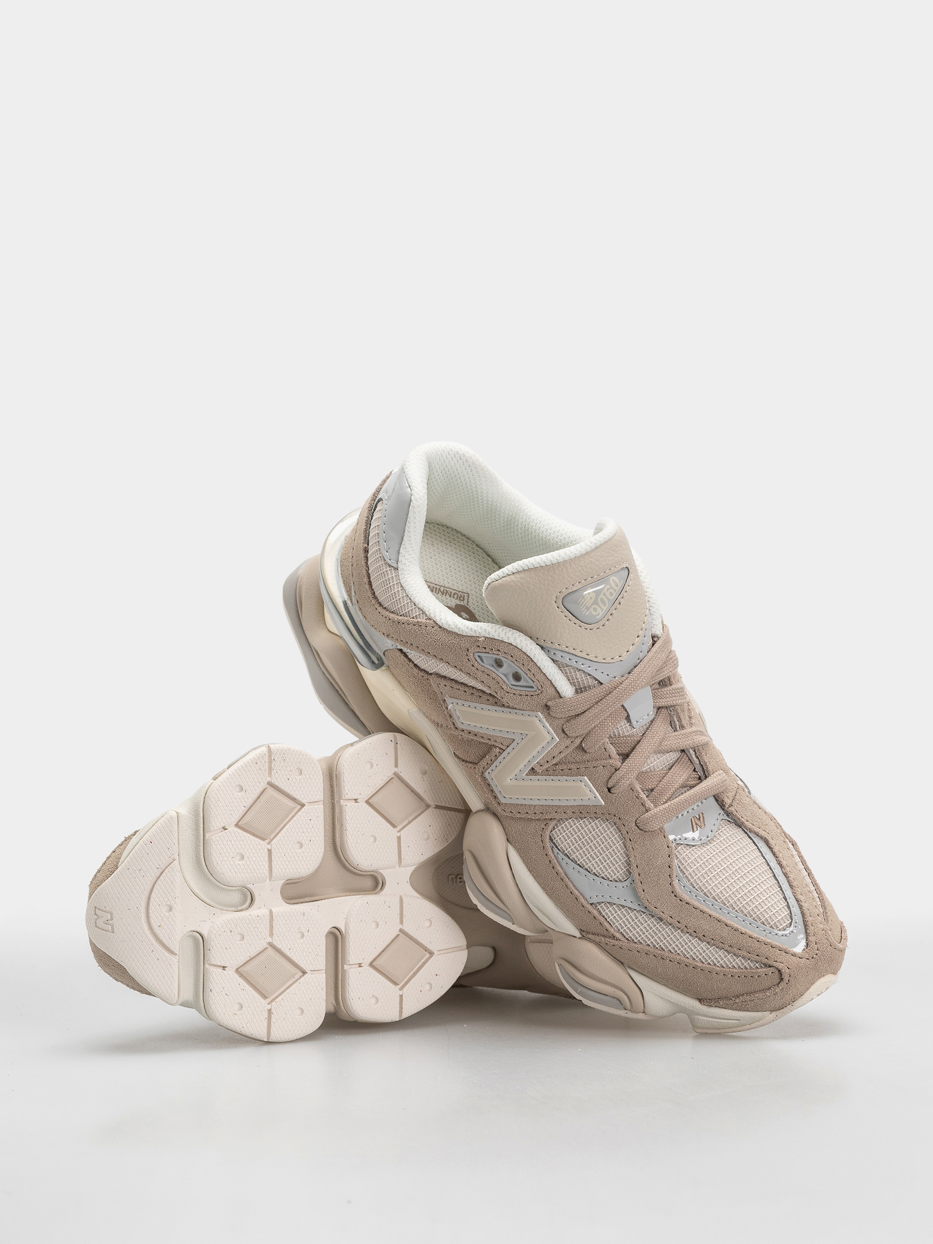 Pantofi New Balance 9060 (driftwood/timberwolf)